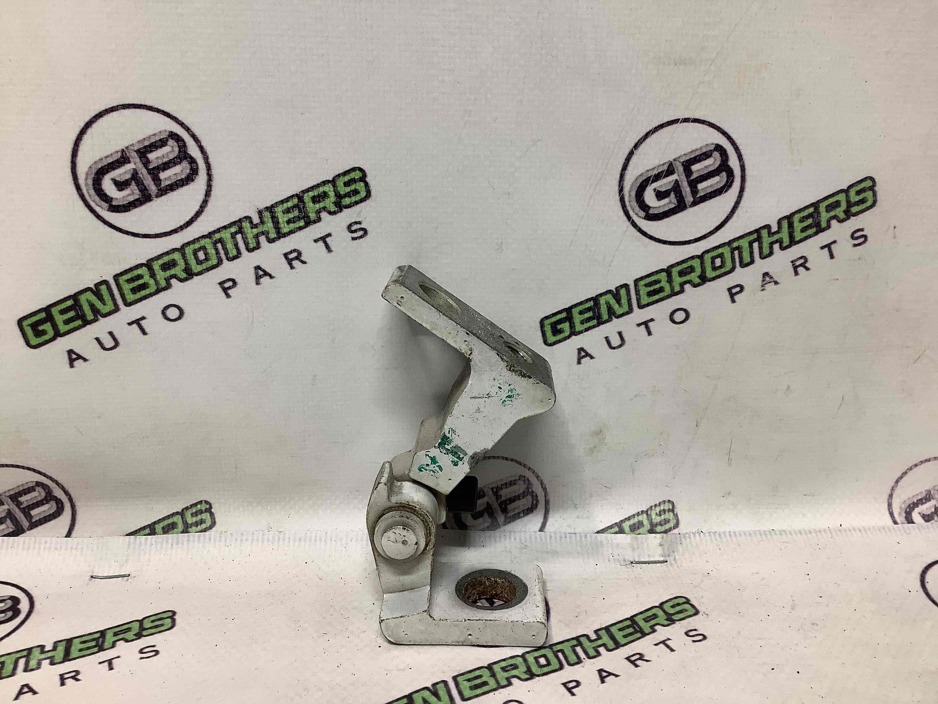 Петля двері, замок двері