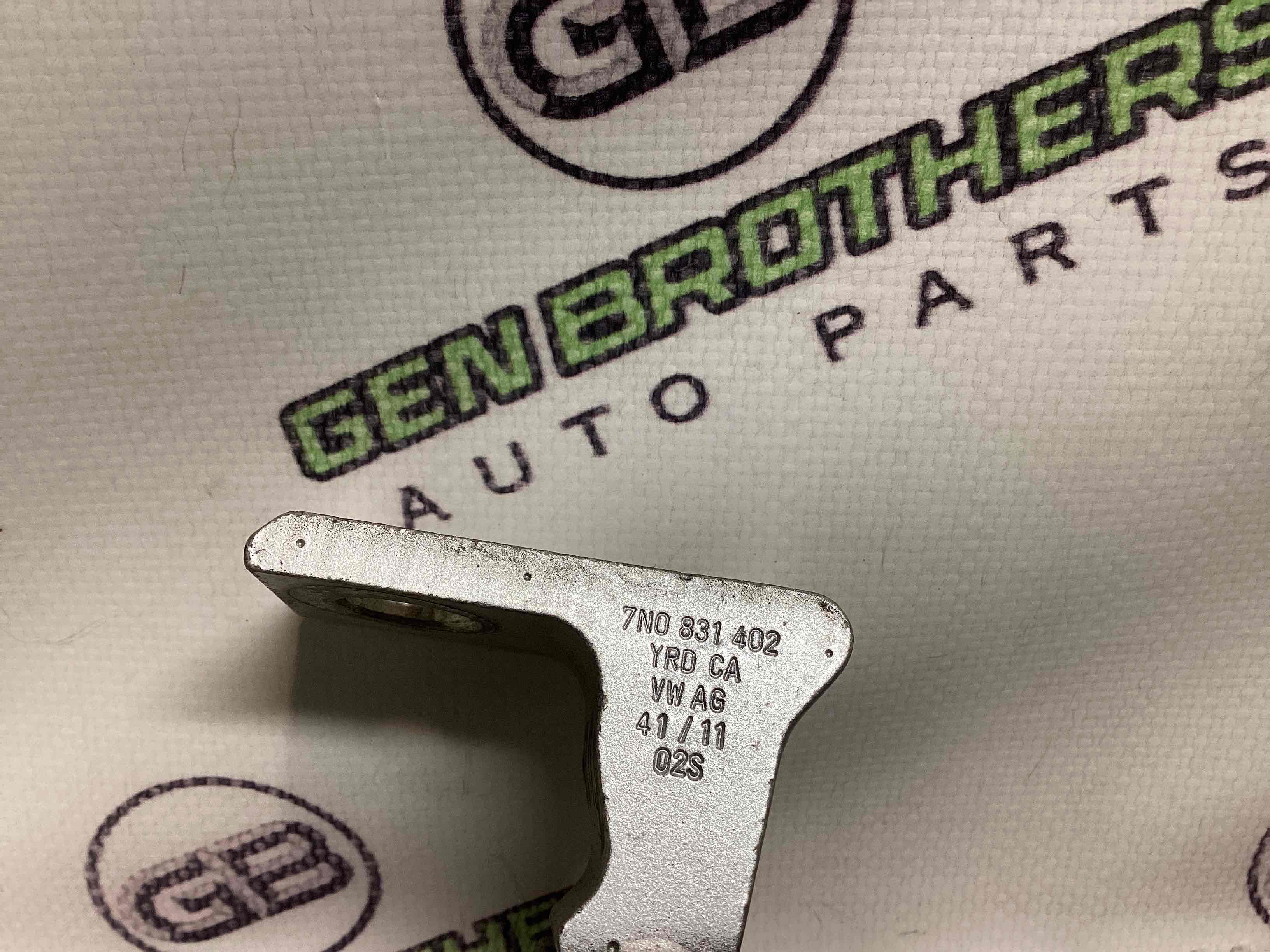 Петля двері, замок двері