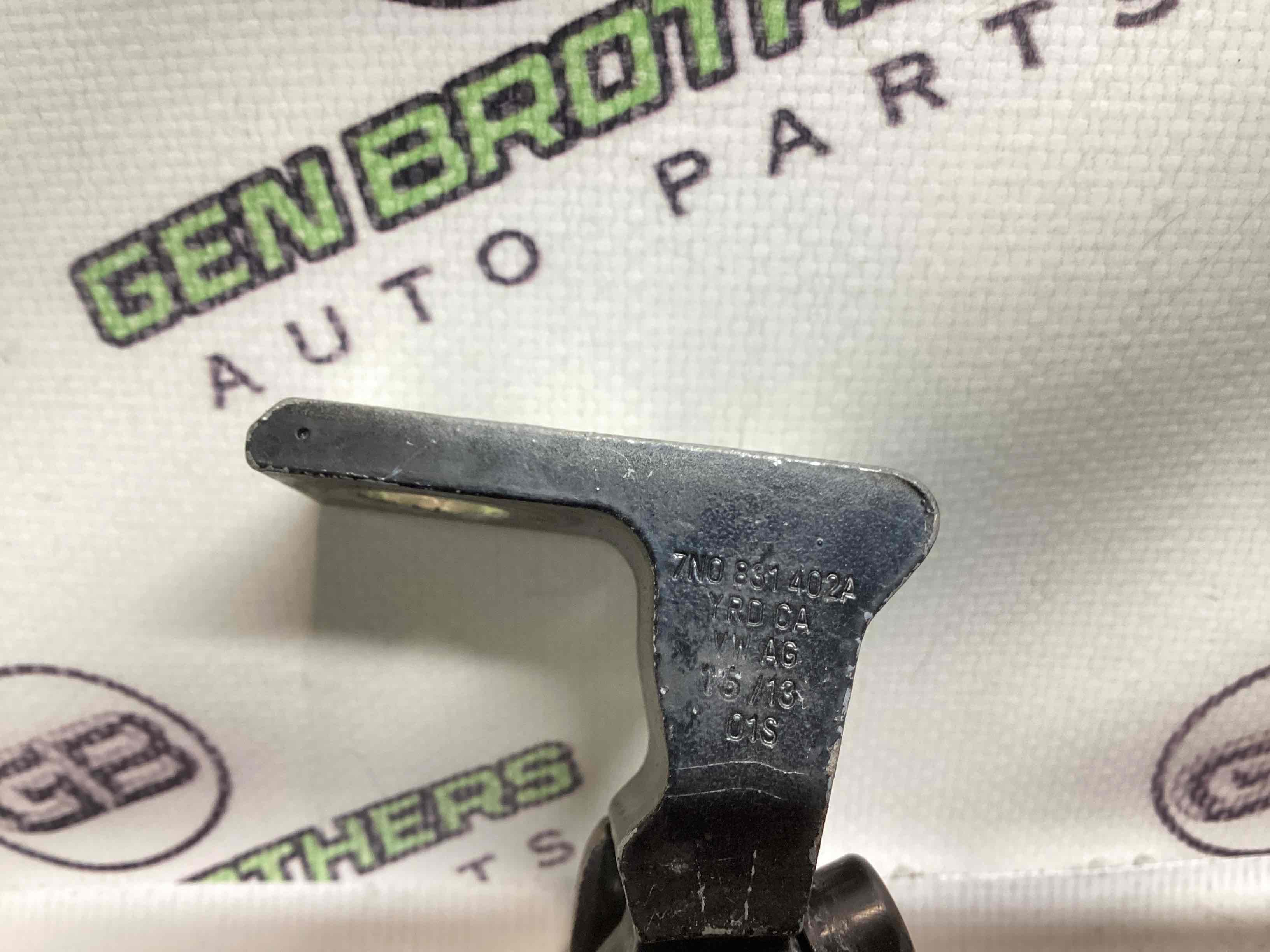 Петля двері, замок двері