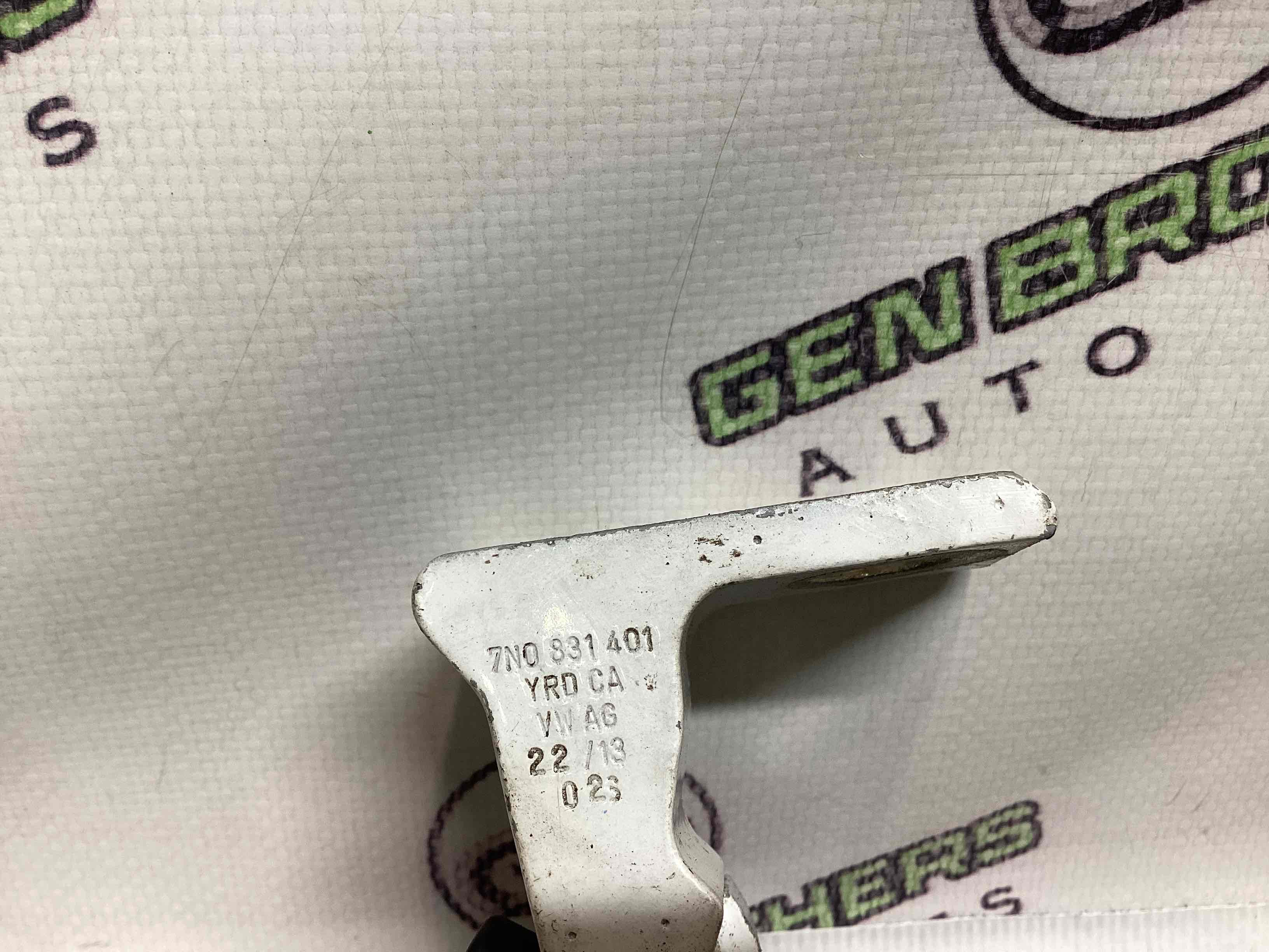 Петля двері, замок двері