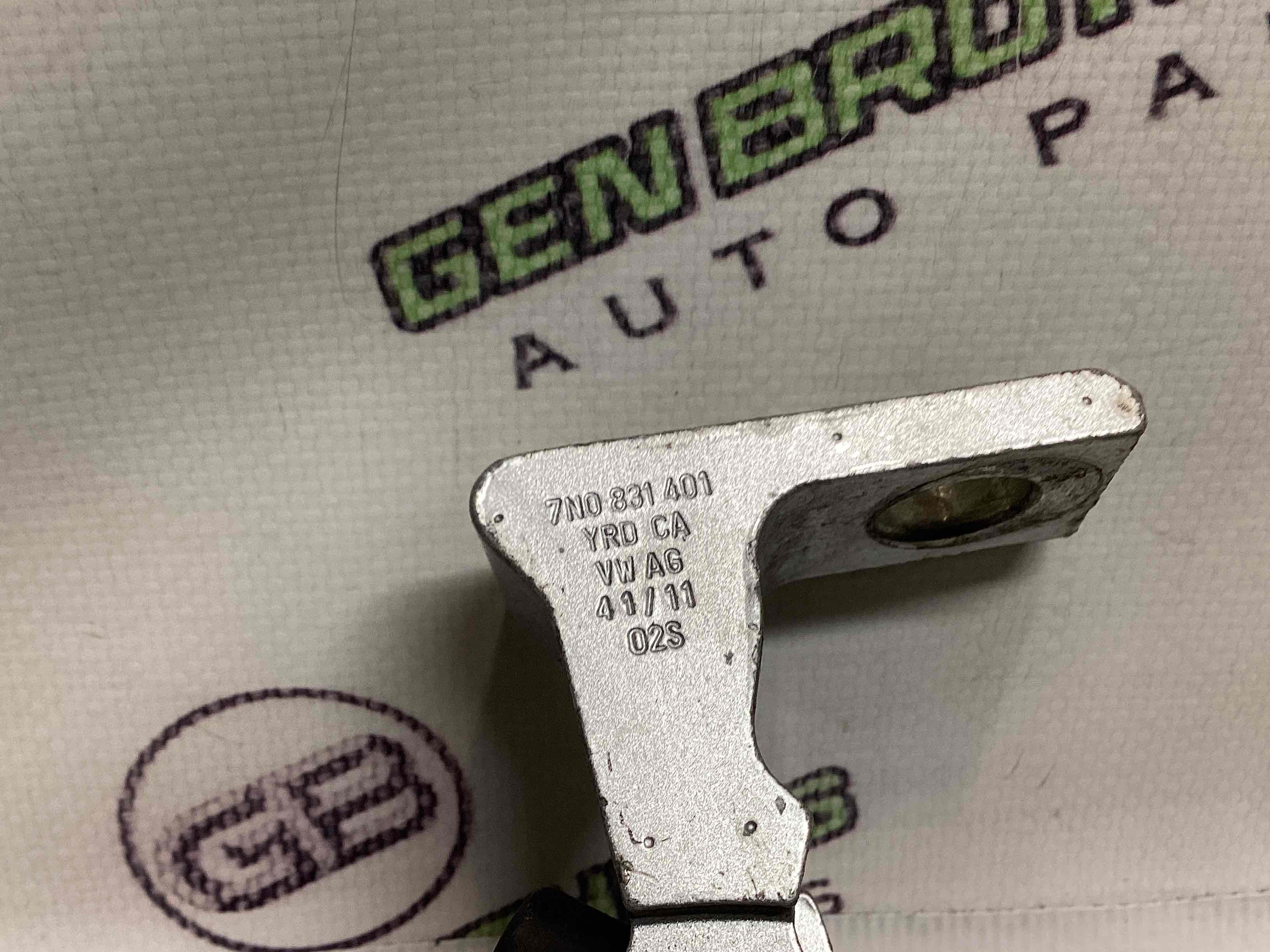 Петля двері, замок двері