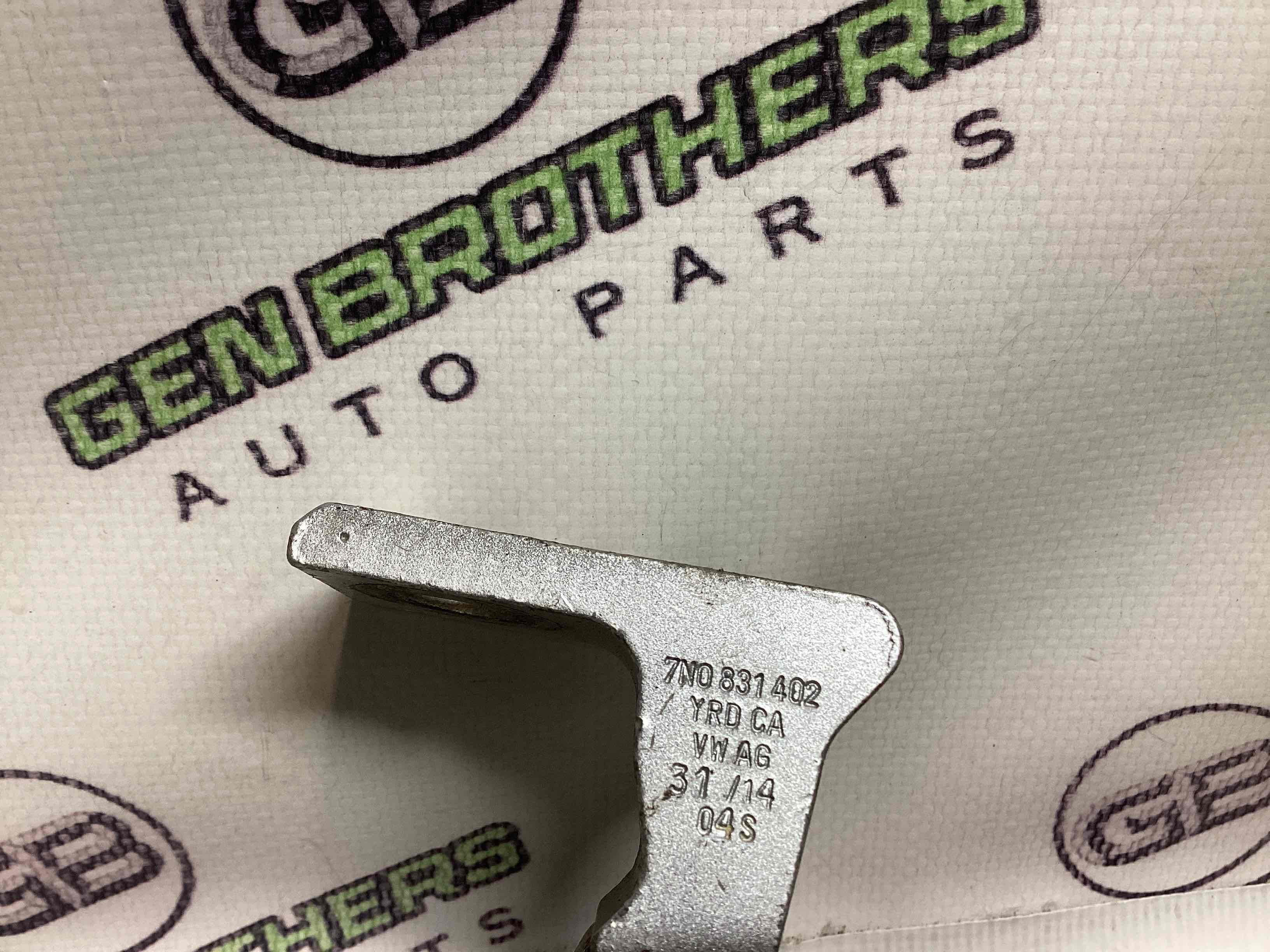 Петля двері, замок двері