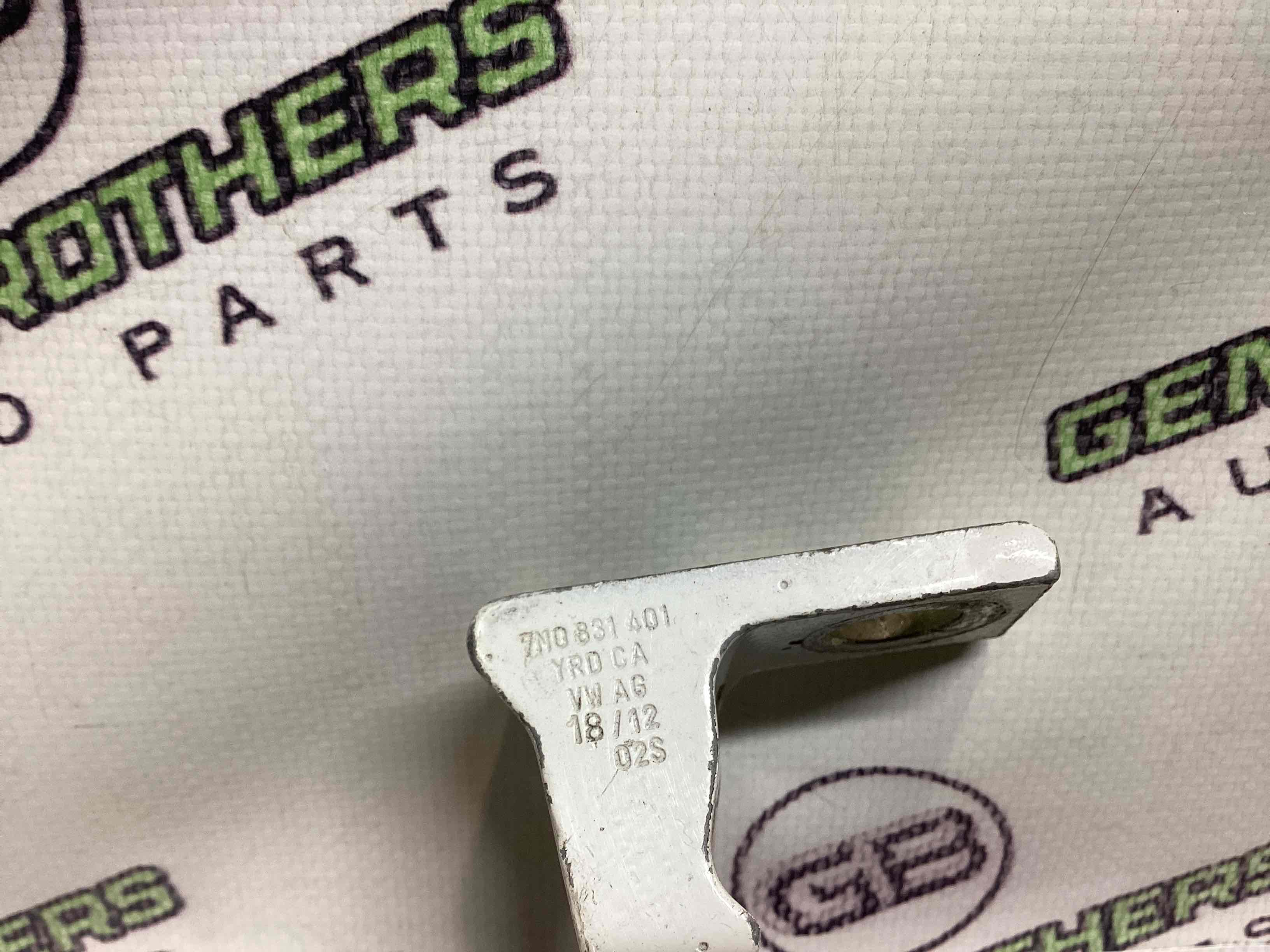 Петля двері, замок двері