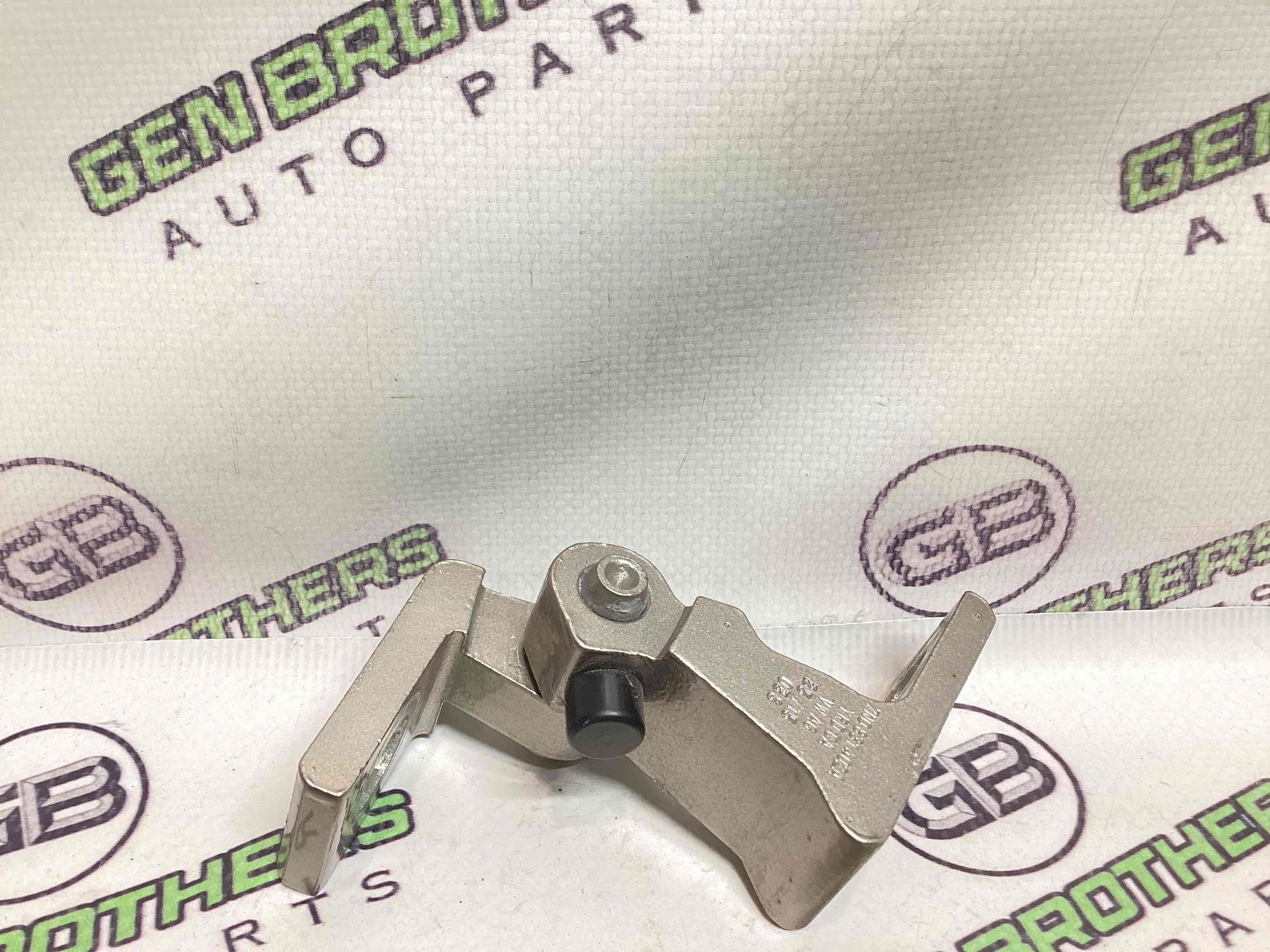 Петля двері, замок двері