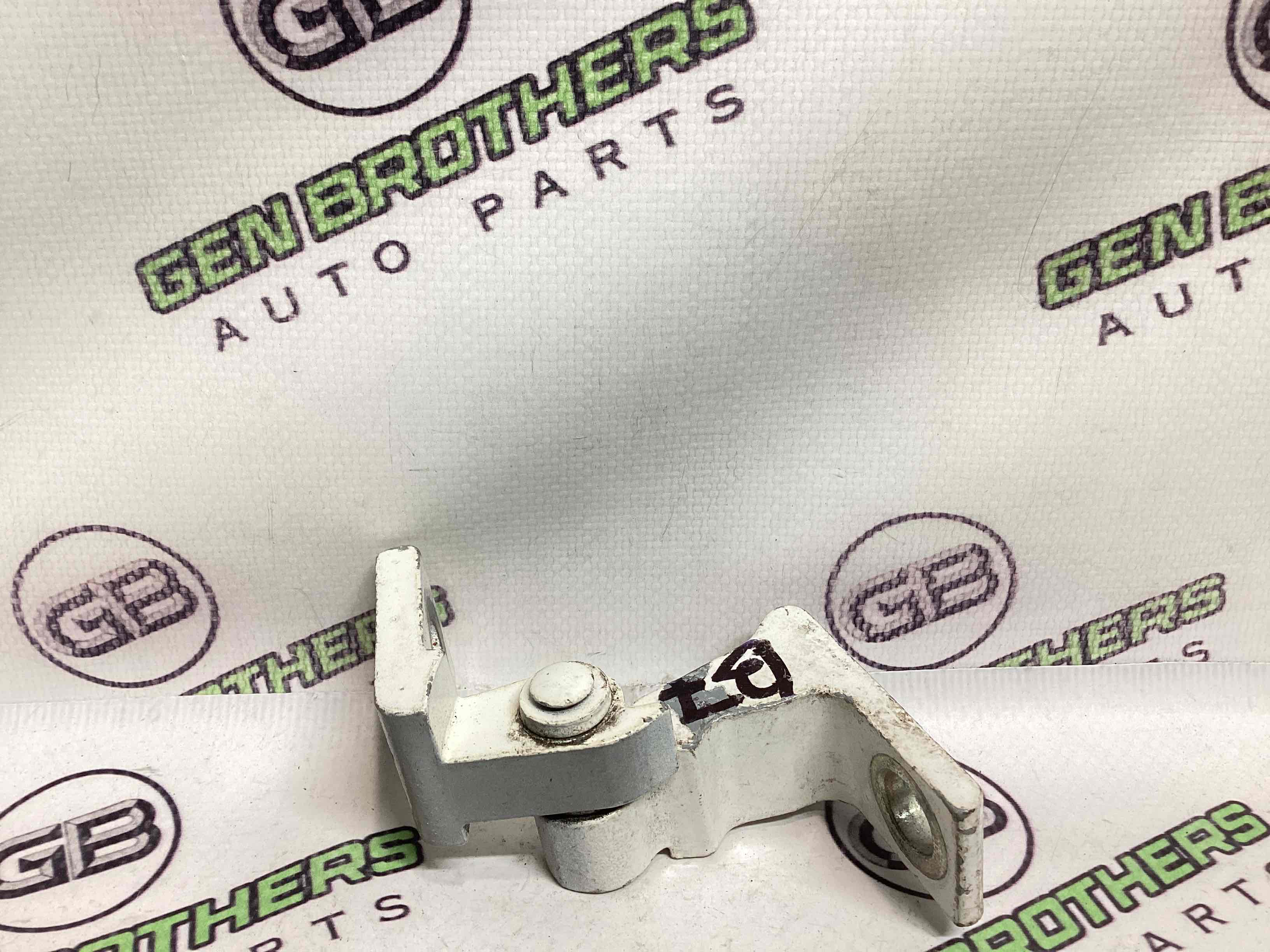 Петля двері, замок двері