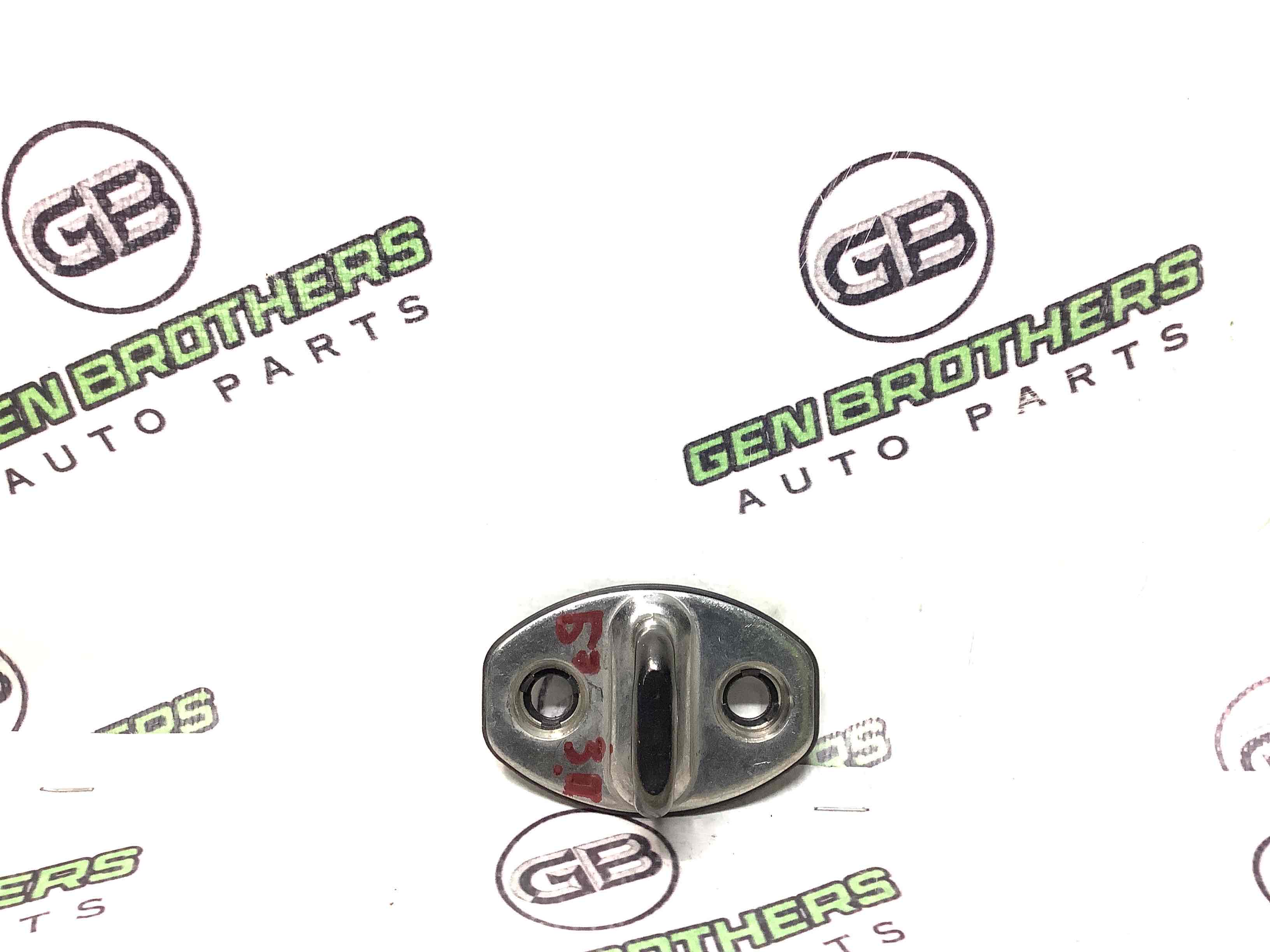 Замок дверей задньої лівої