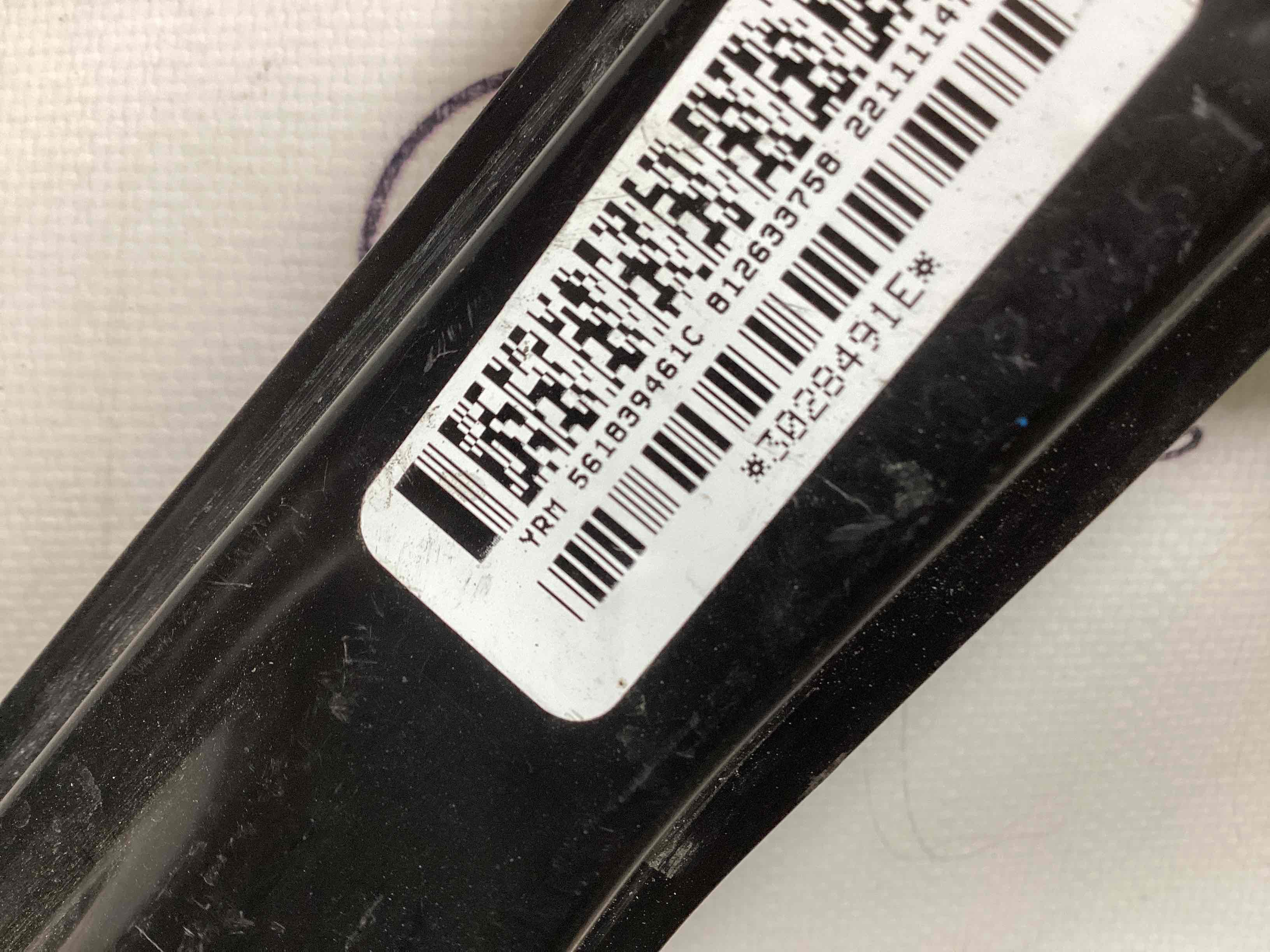 Склопідйомник задній лівий