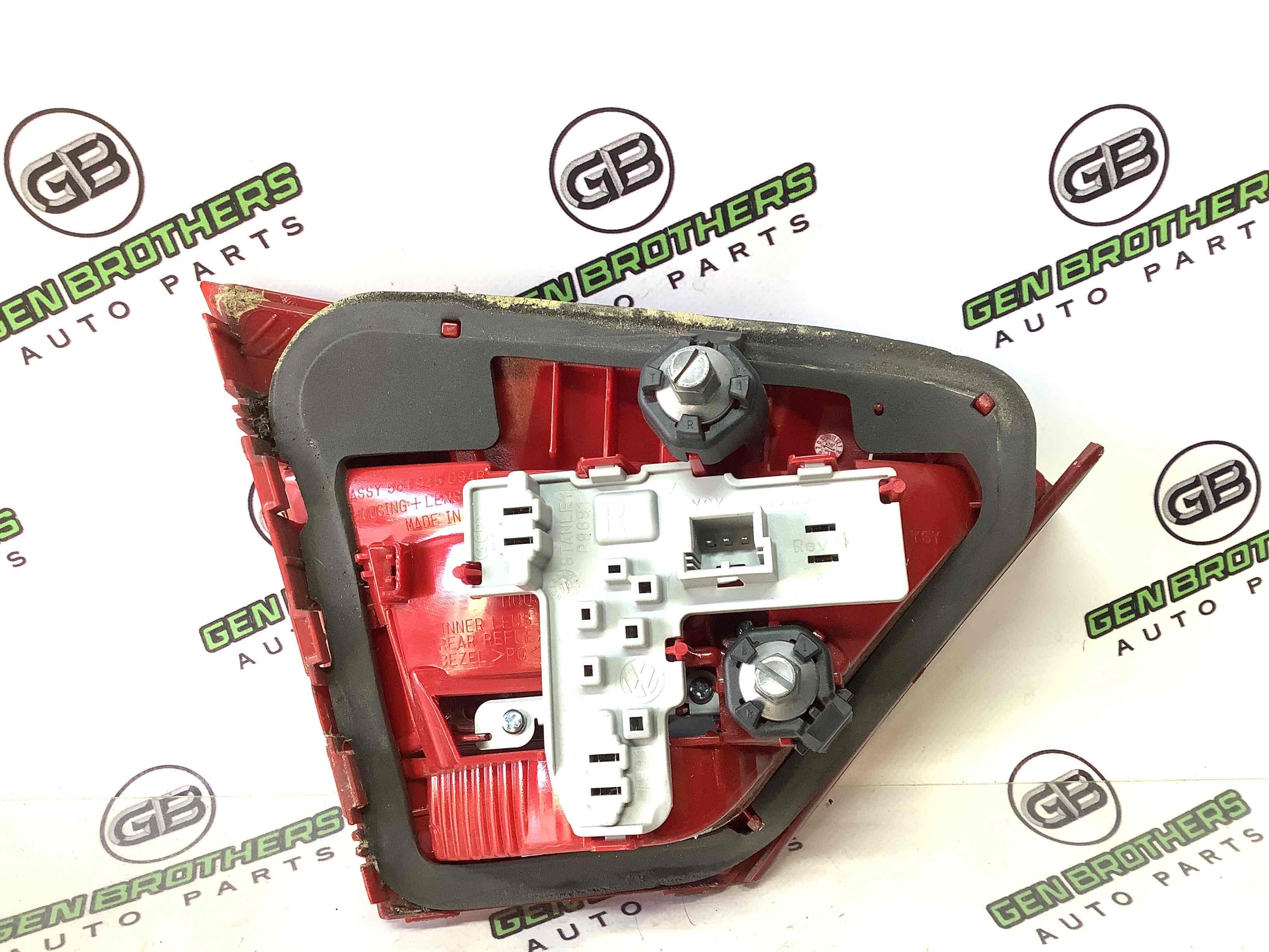 Ліхтар задній правий