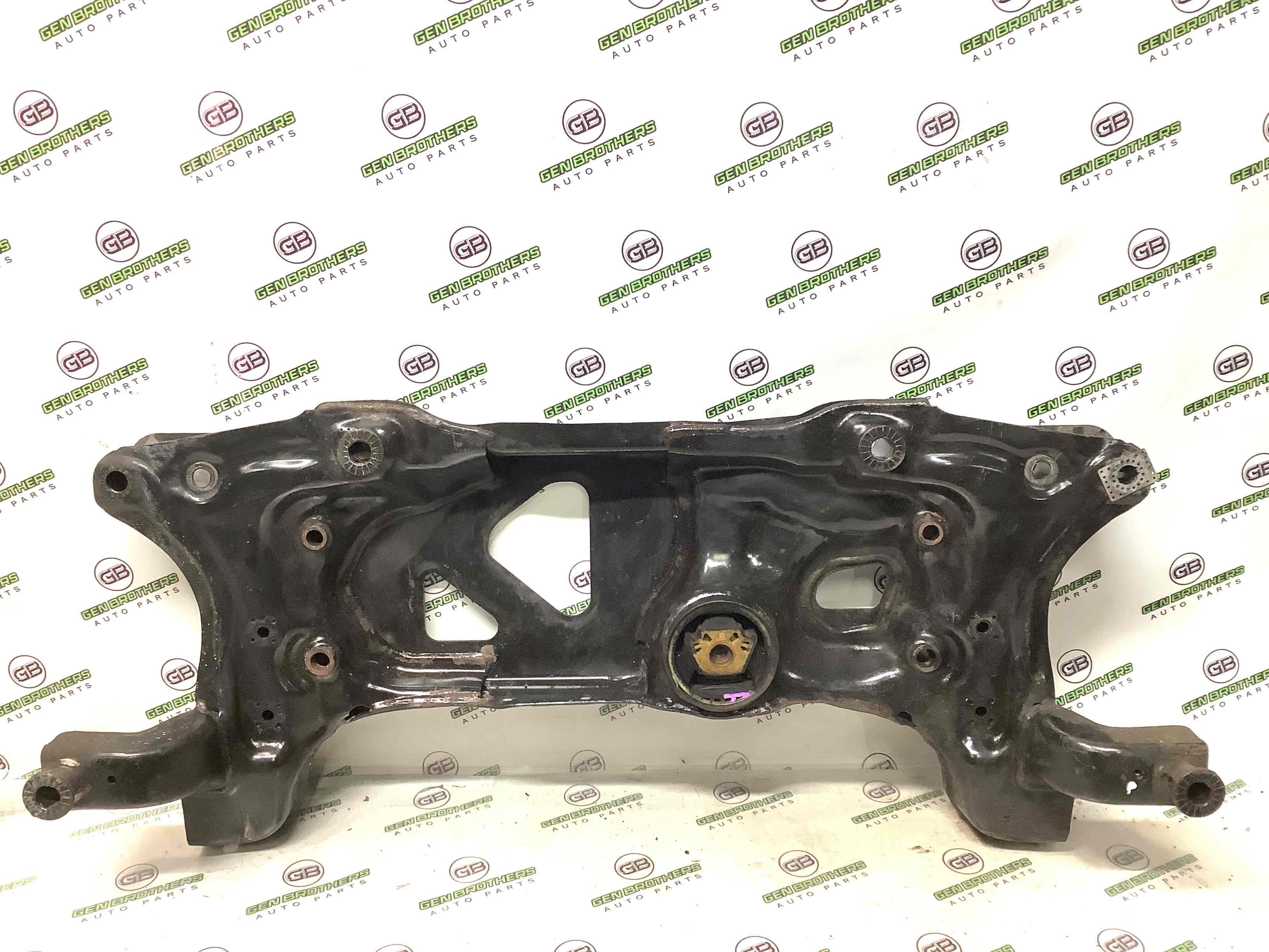 Балка підвіски передня підрамник