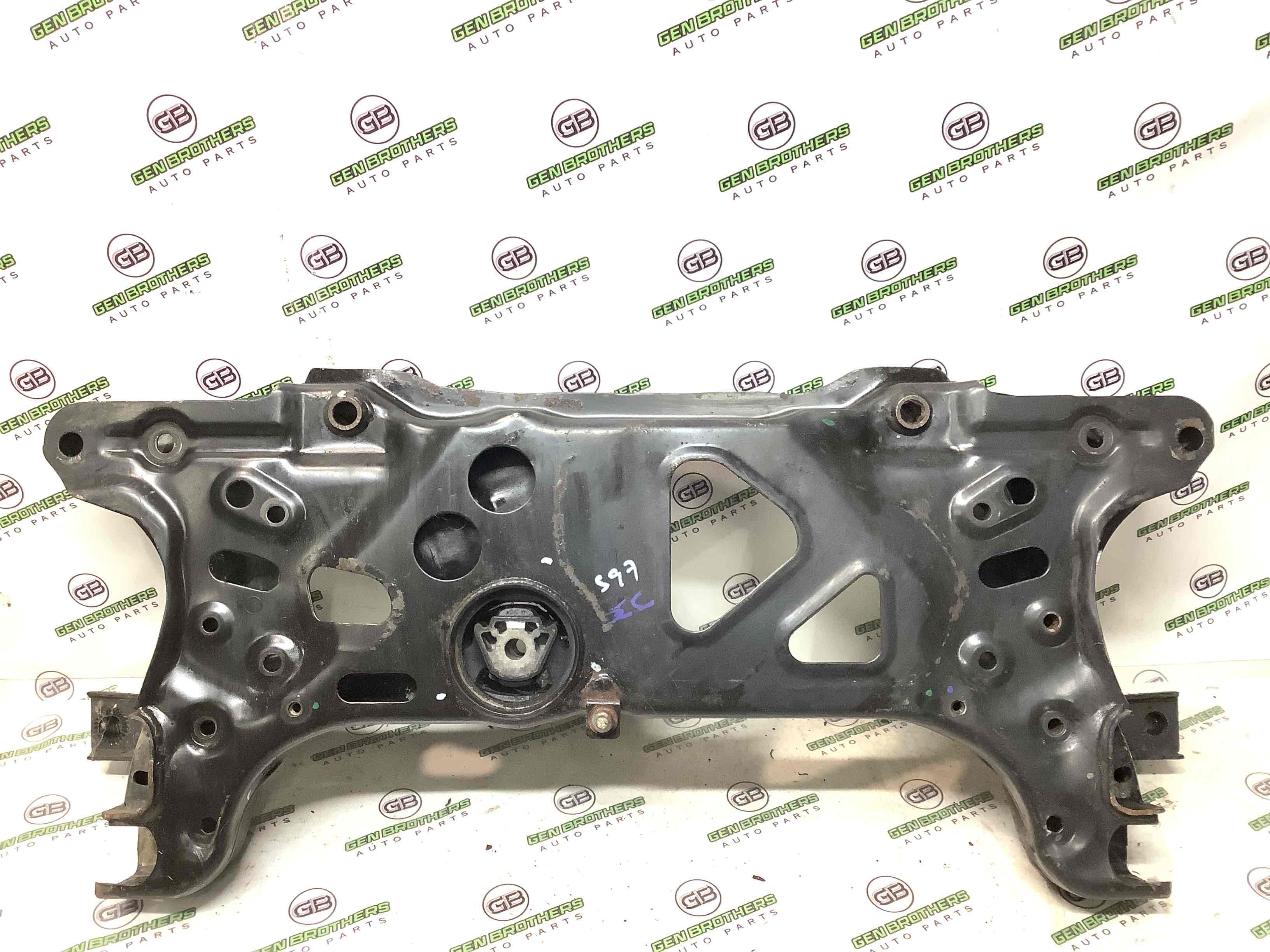 Балка підвіски передня підрамник