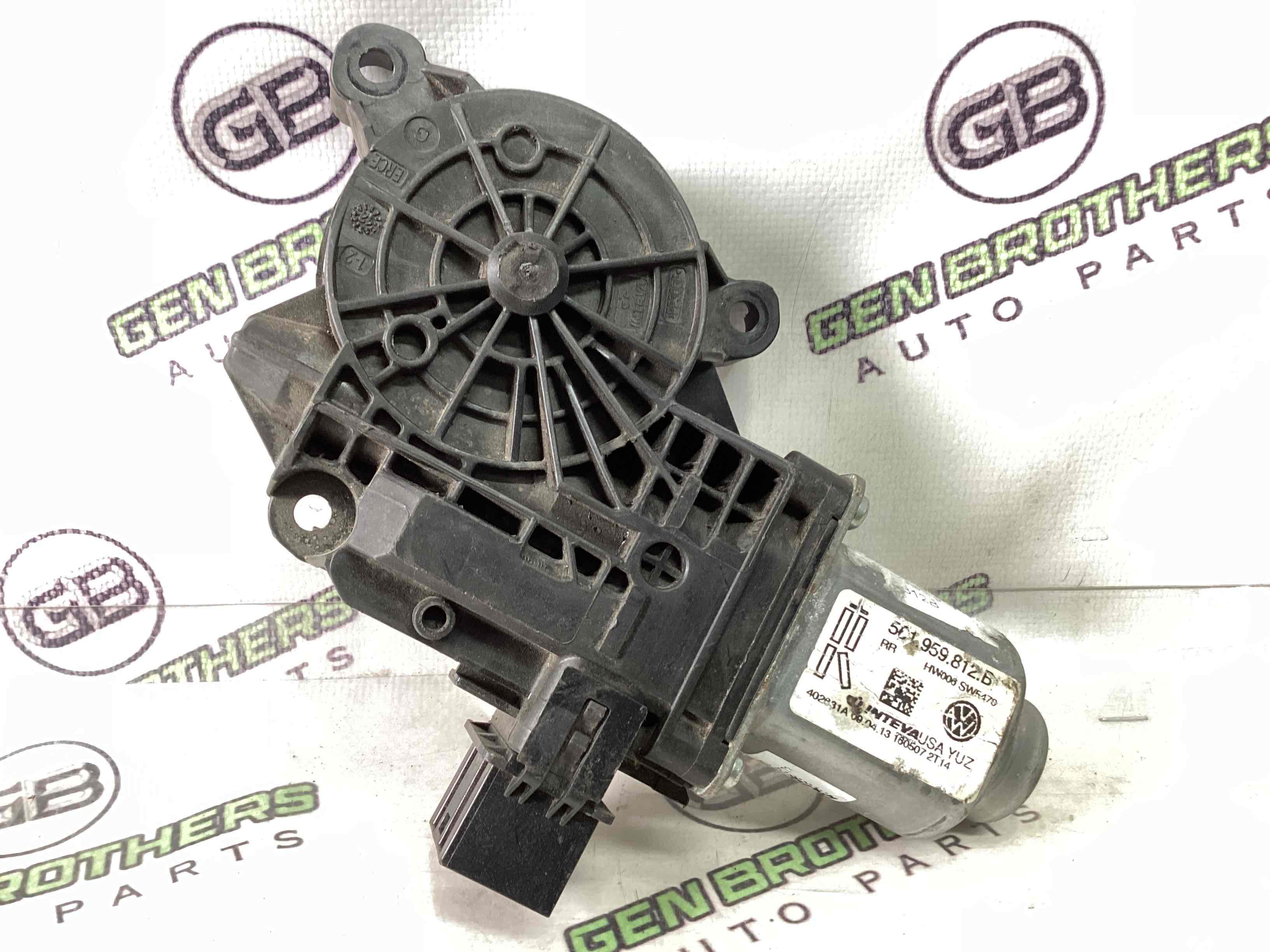 Моторчик склопідйомника