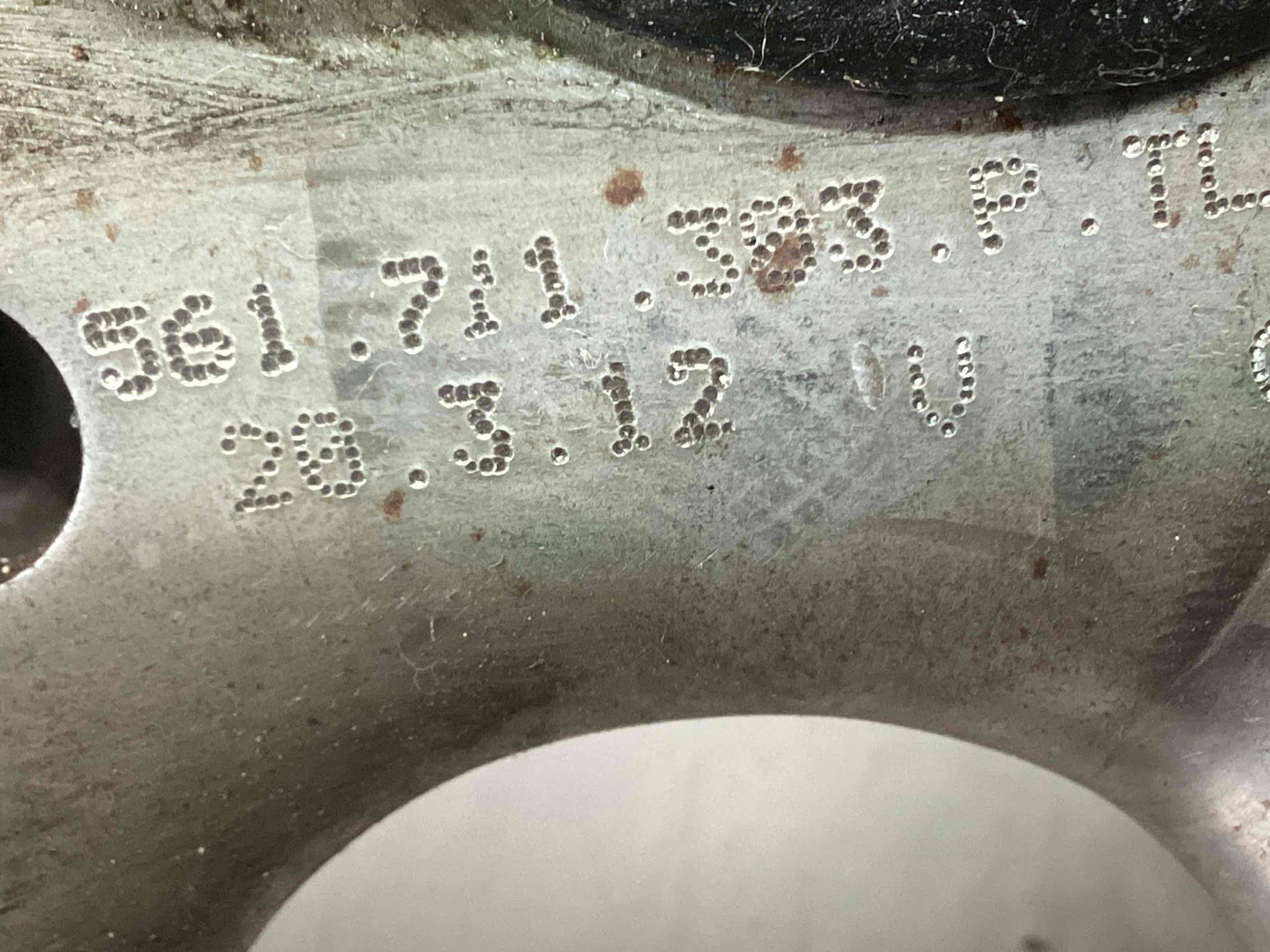 Важель ручного гальма