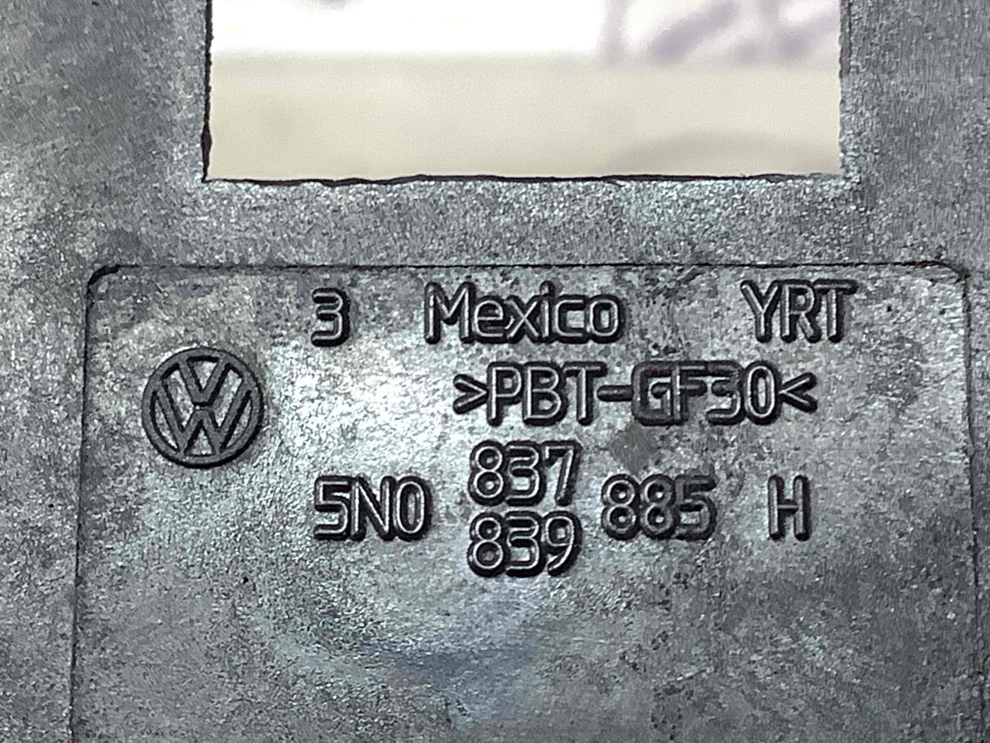 Кронштейн ручки дверей