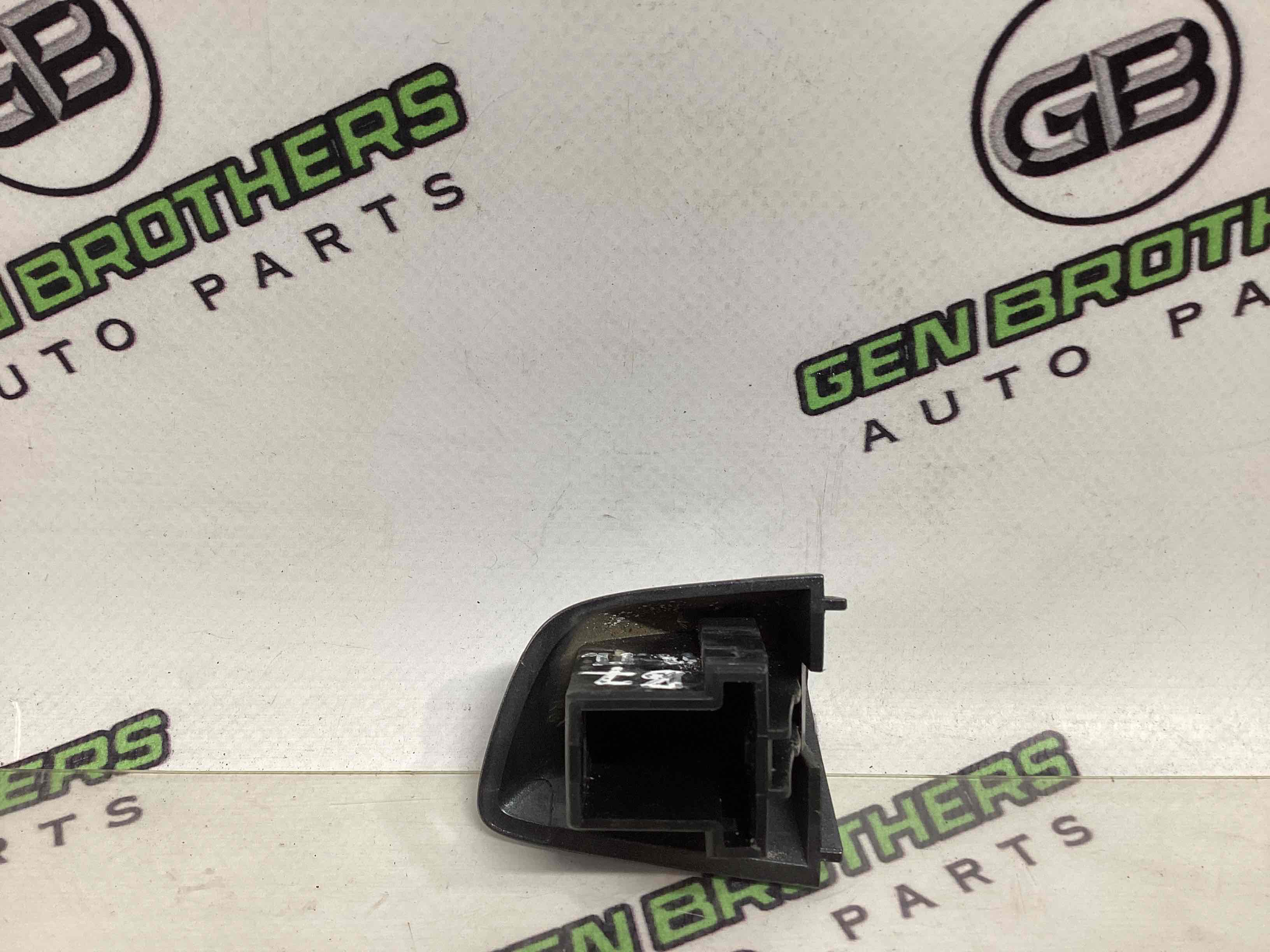 Ручка двері зовнішня