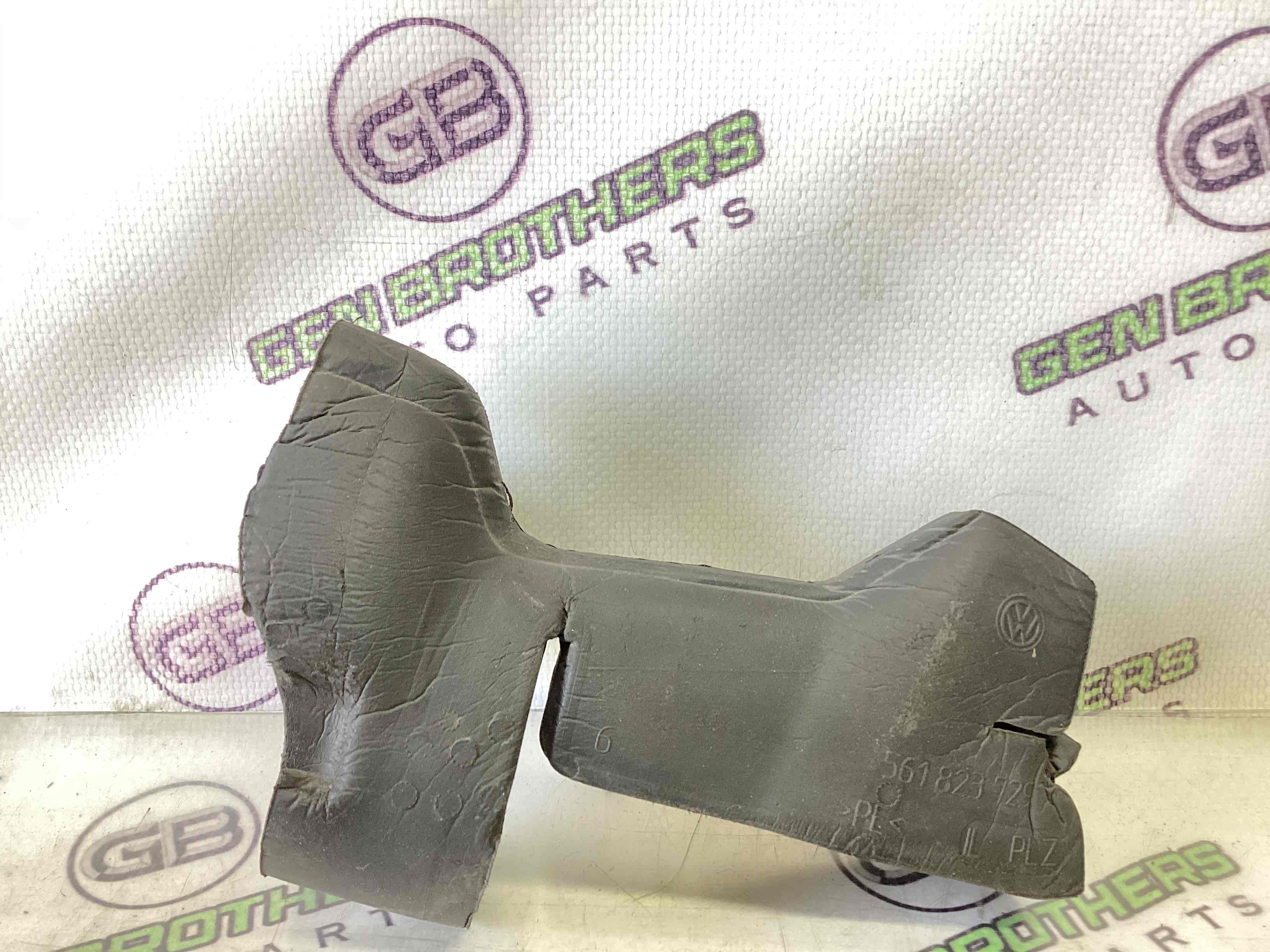 Ущільнювач капота, ізолятор, шуба