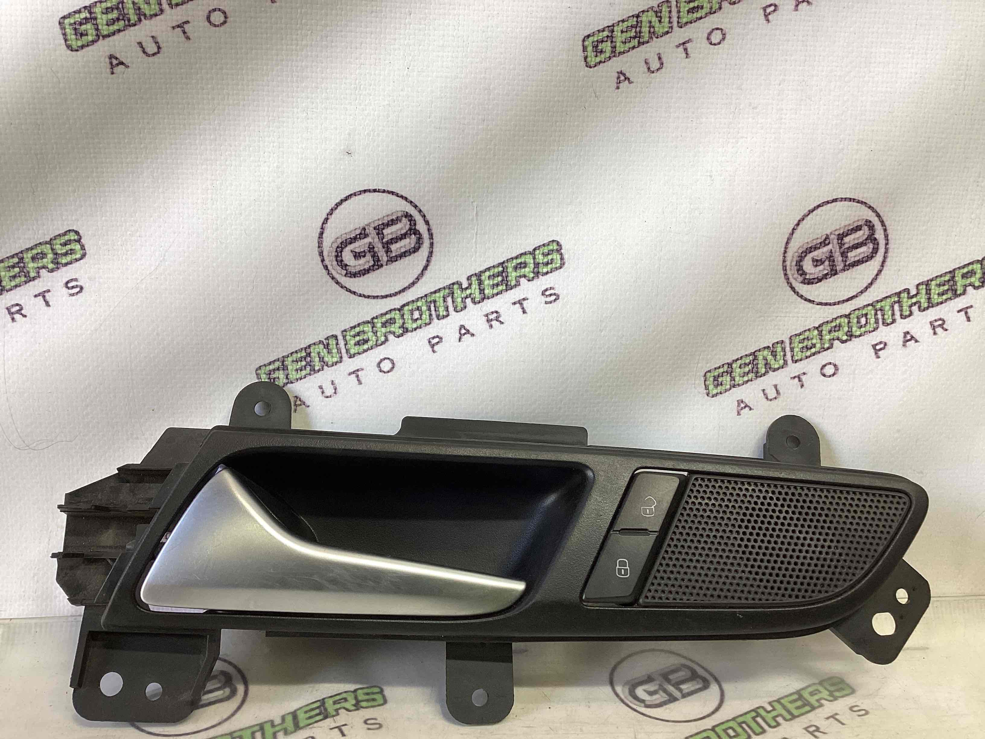 Ручка дверей салону внутрішня, поручень