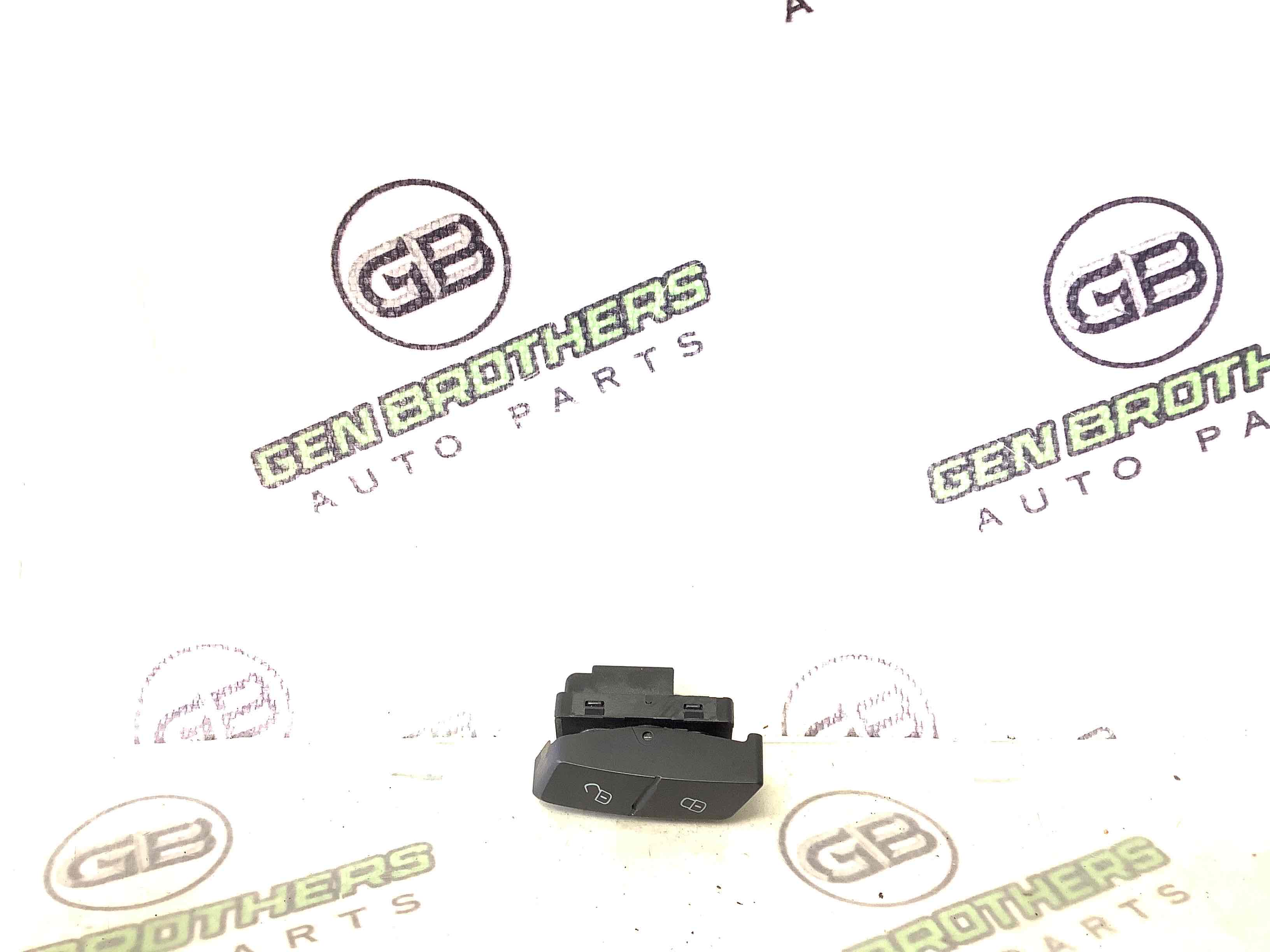 Кнопка центрального замку