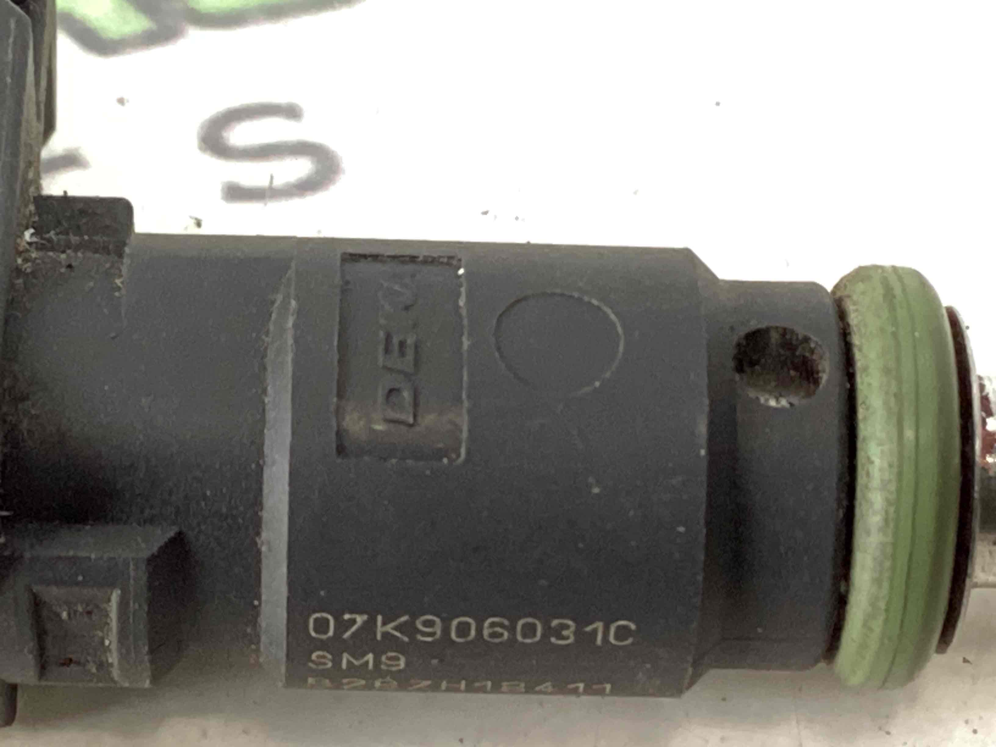 Елементи оздоблення багажника