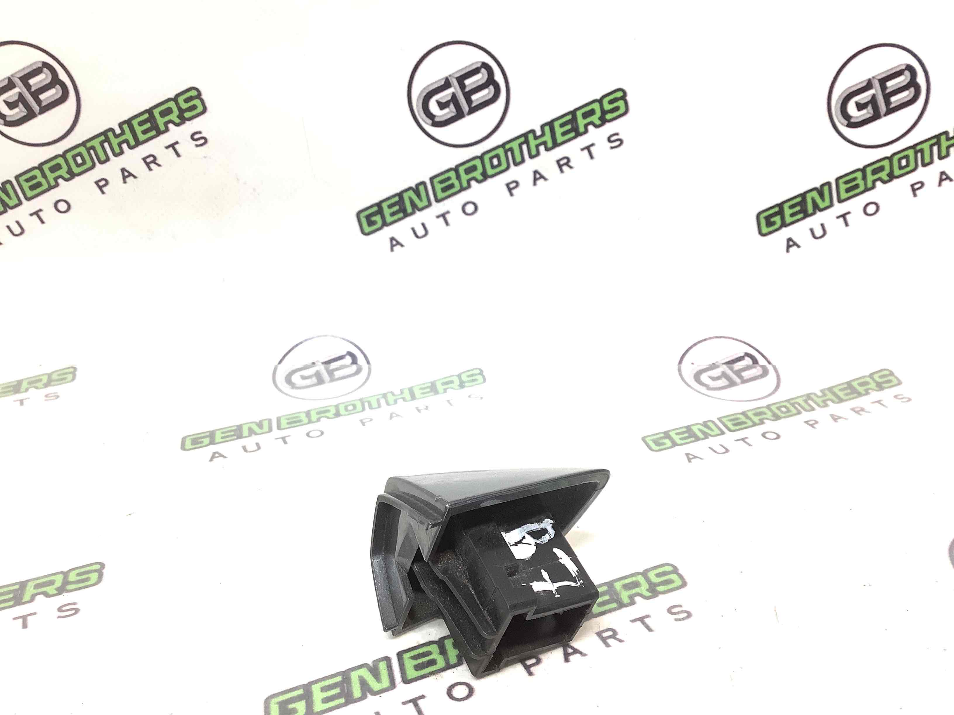 Ручка двері зовнішня