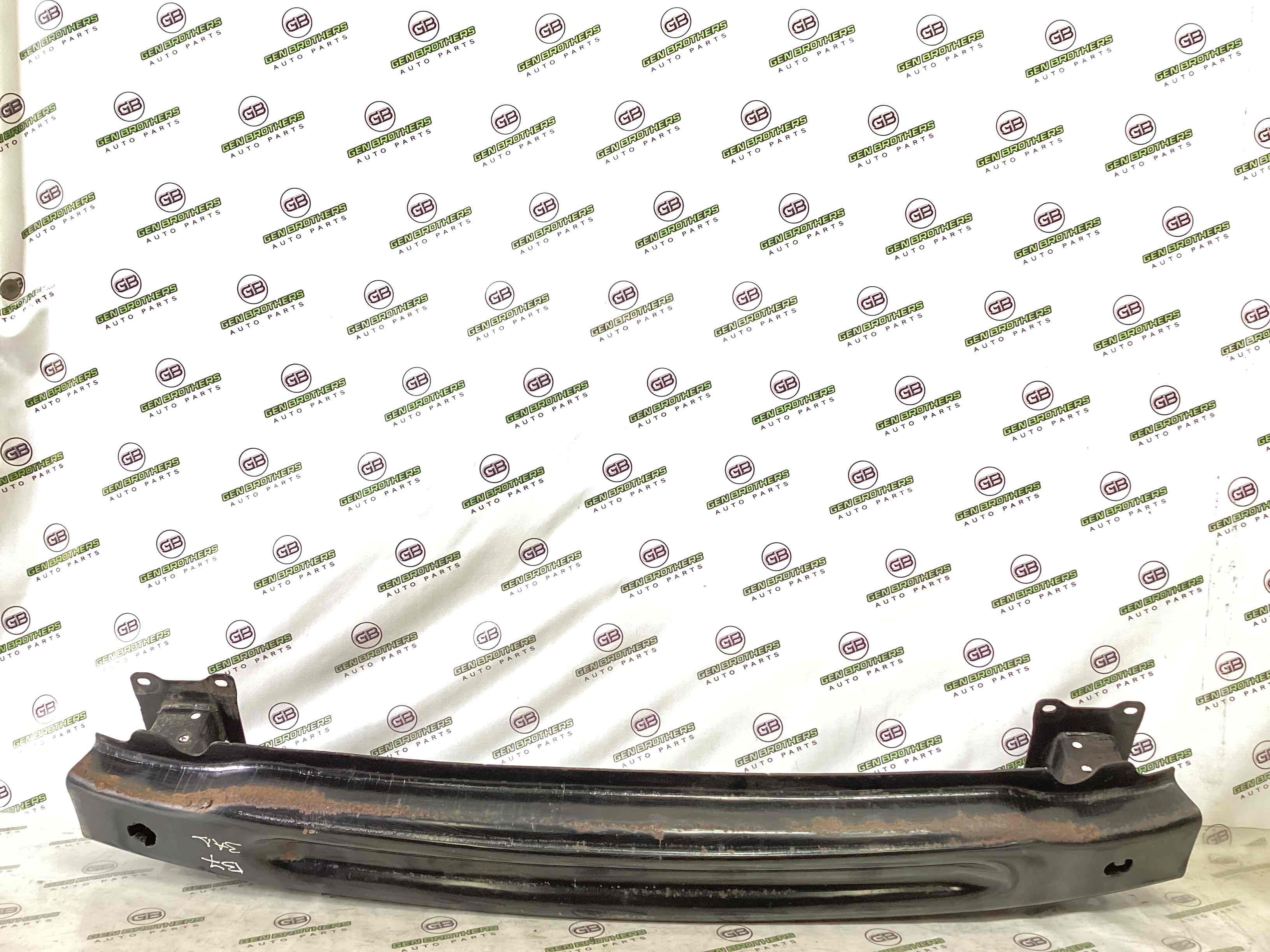 Підсилювач бампера заднього