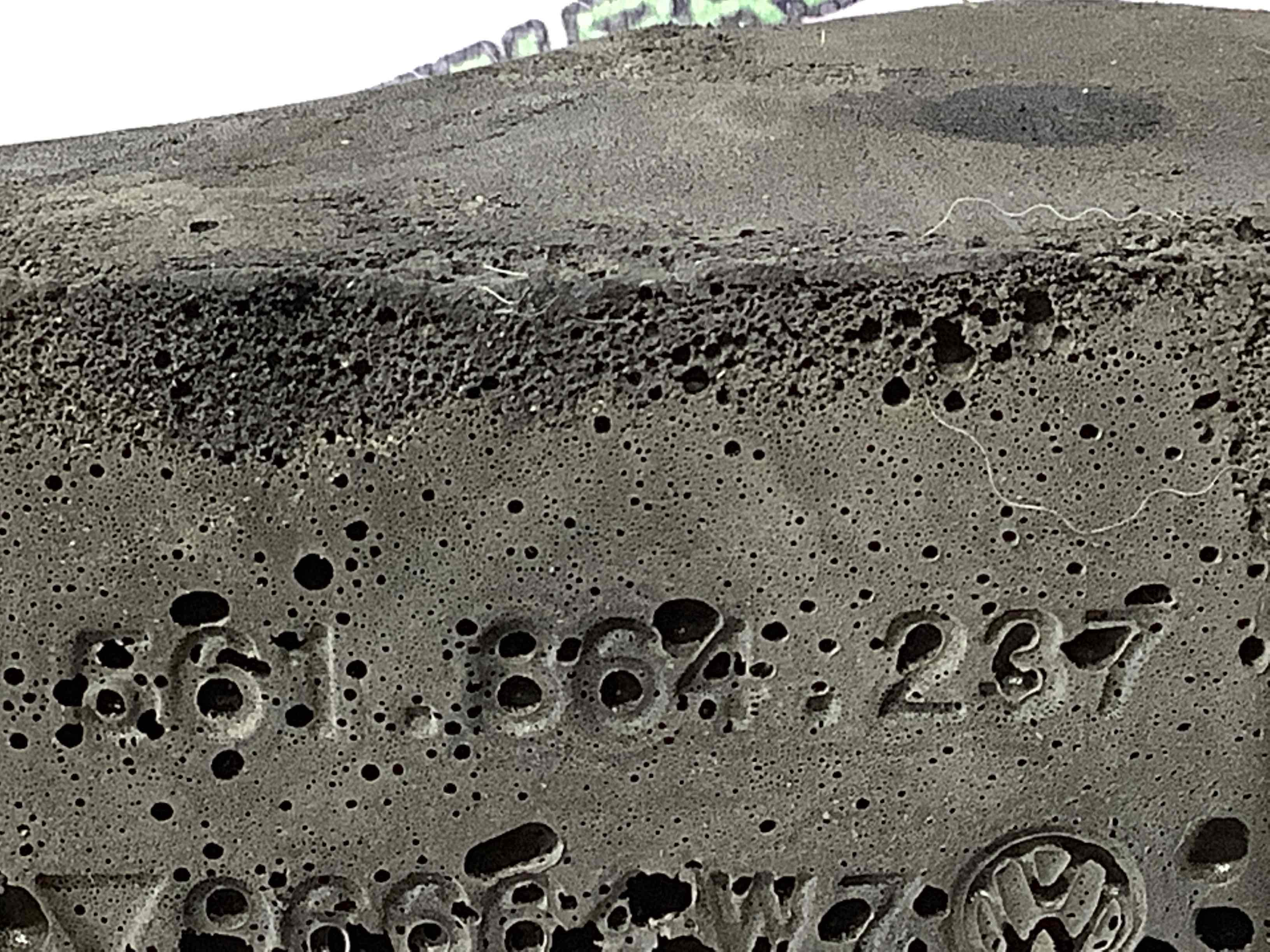 Заглушка в підкрилок, накладка/ізолятор підкрилка