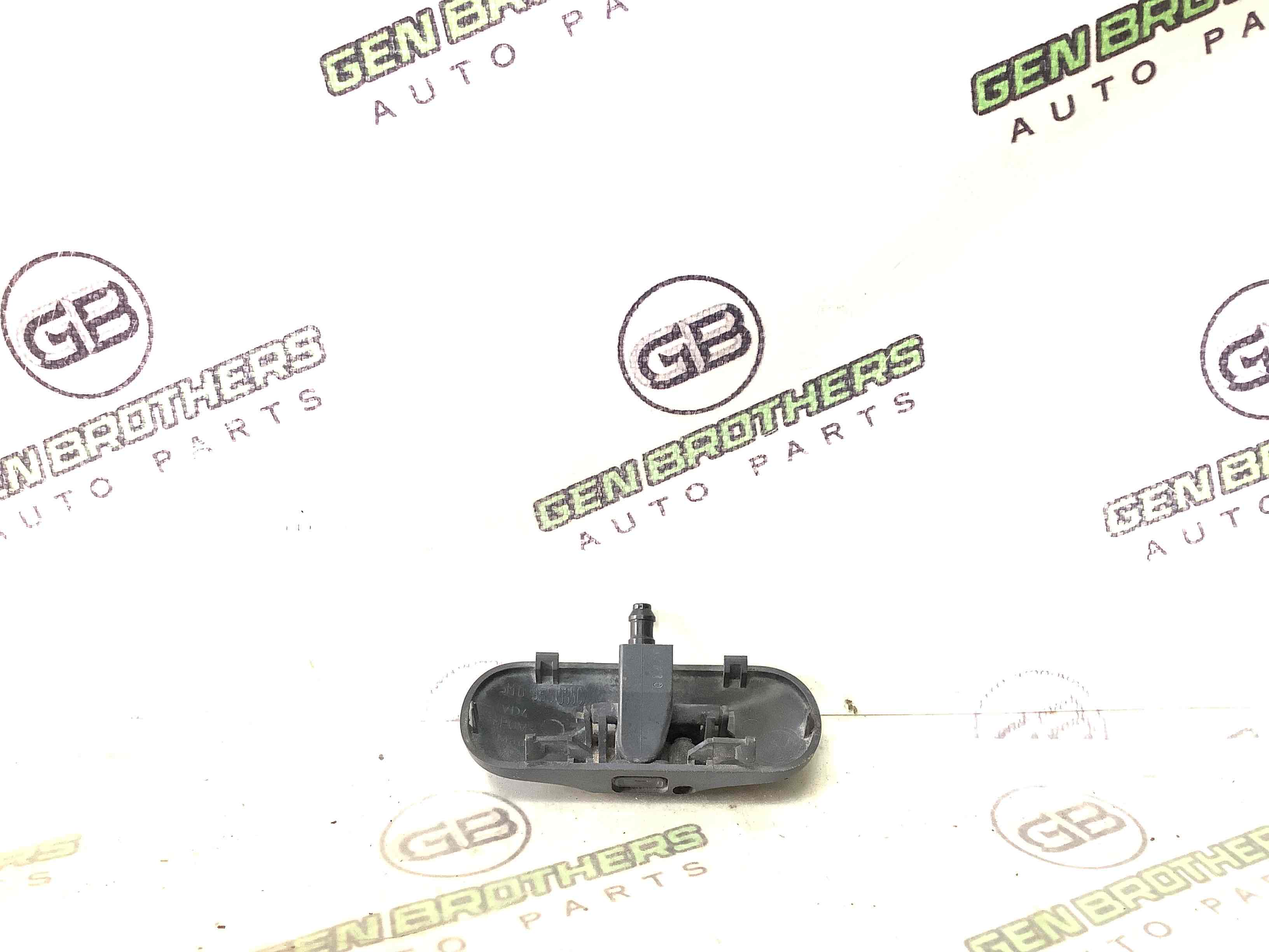 Форсунка омивача, насос омивача, шланг омивача