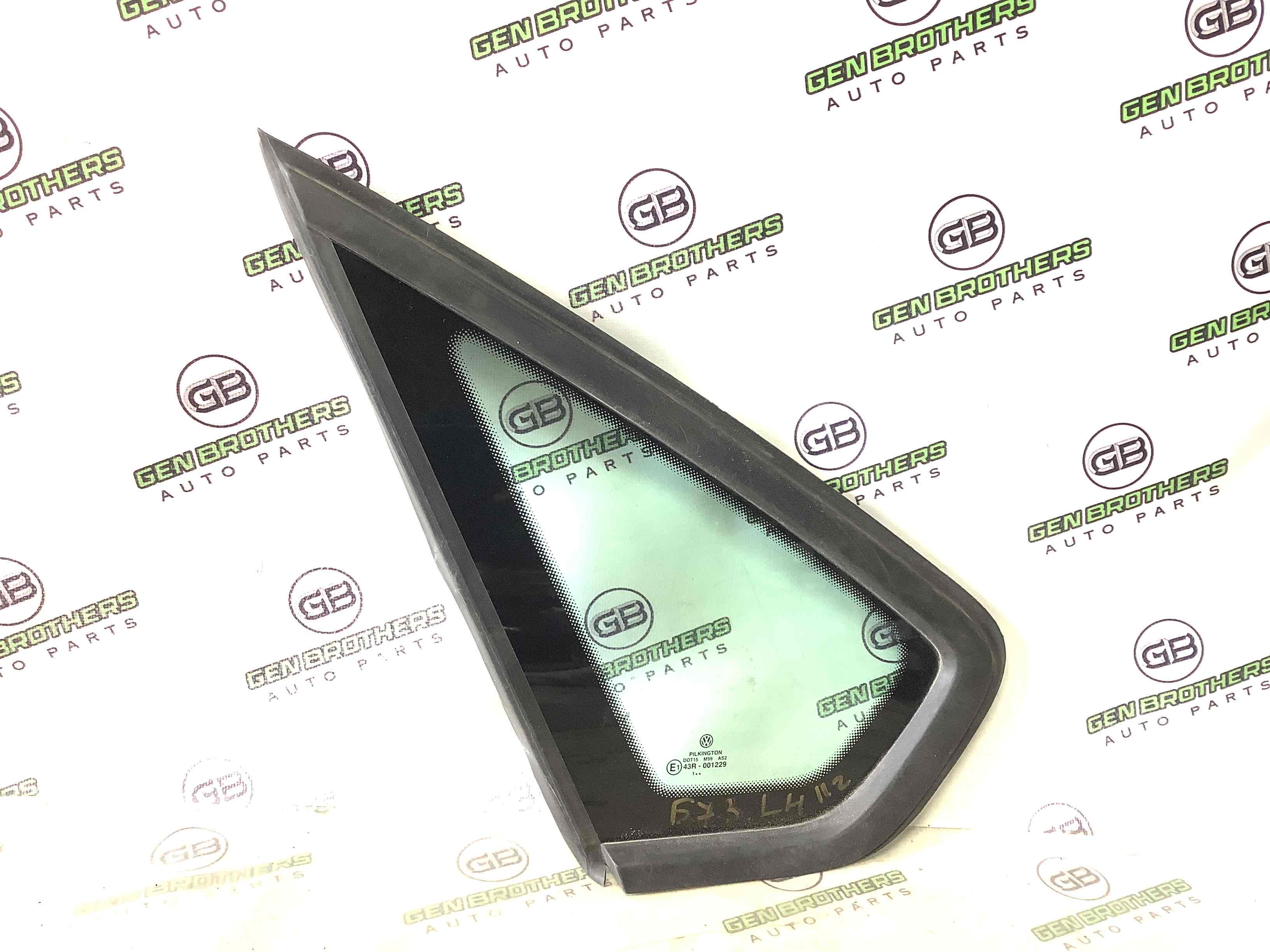 Скло кузовне бічне ліве