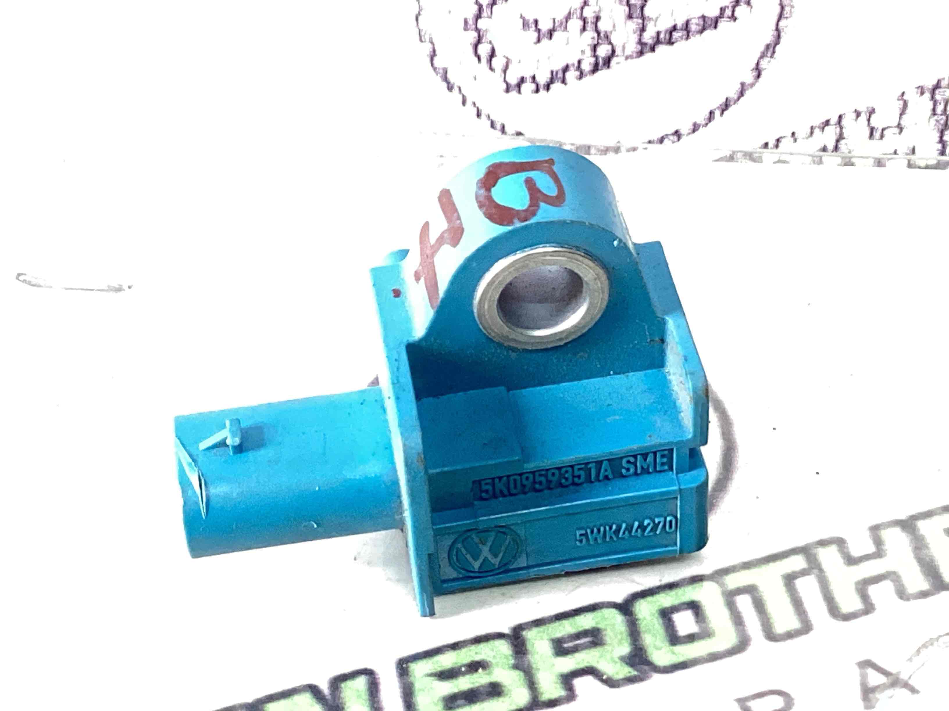 Датчик удару Airbag бічний