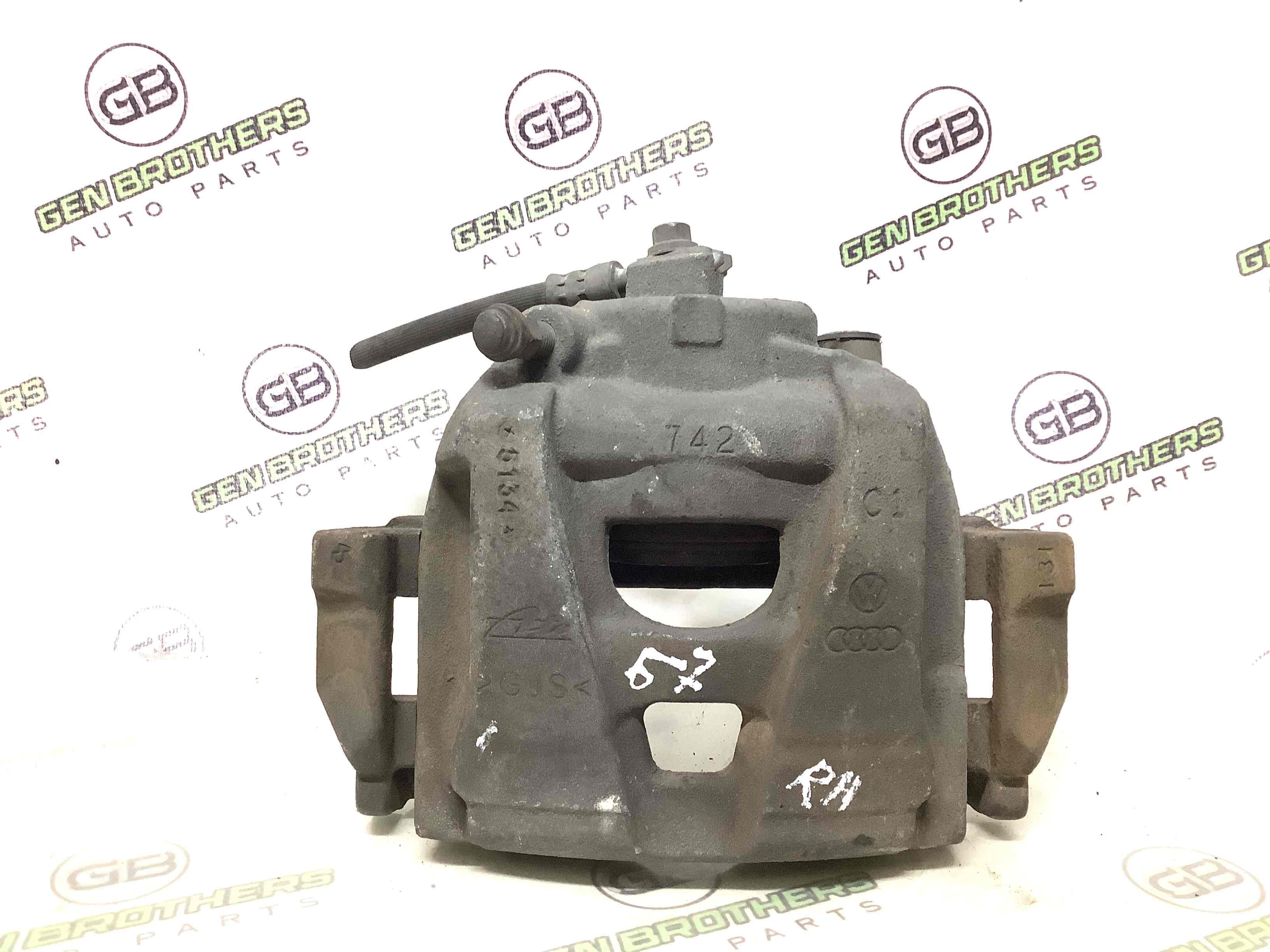 Супорт передній правий