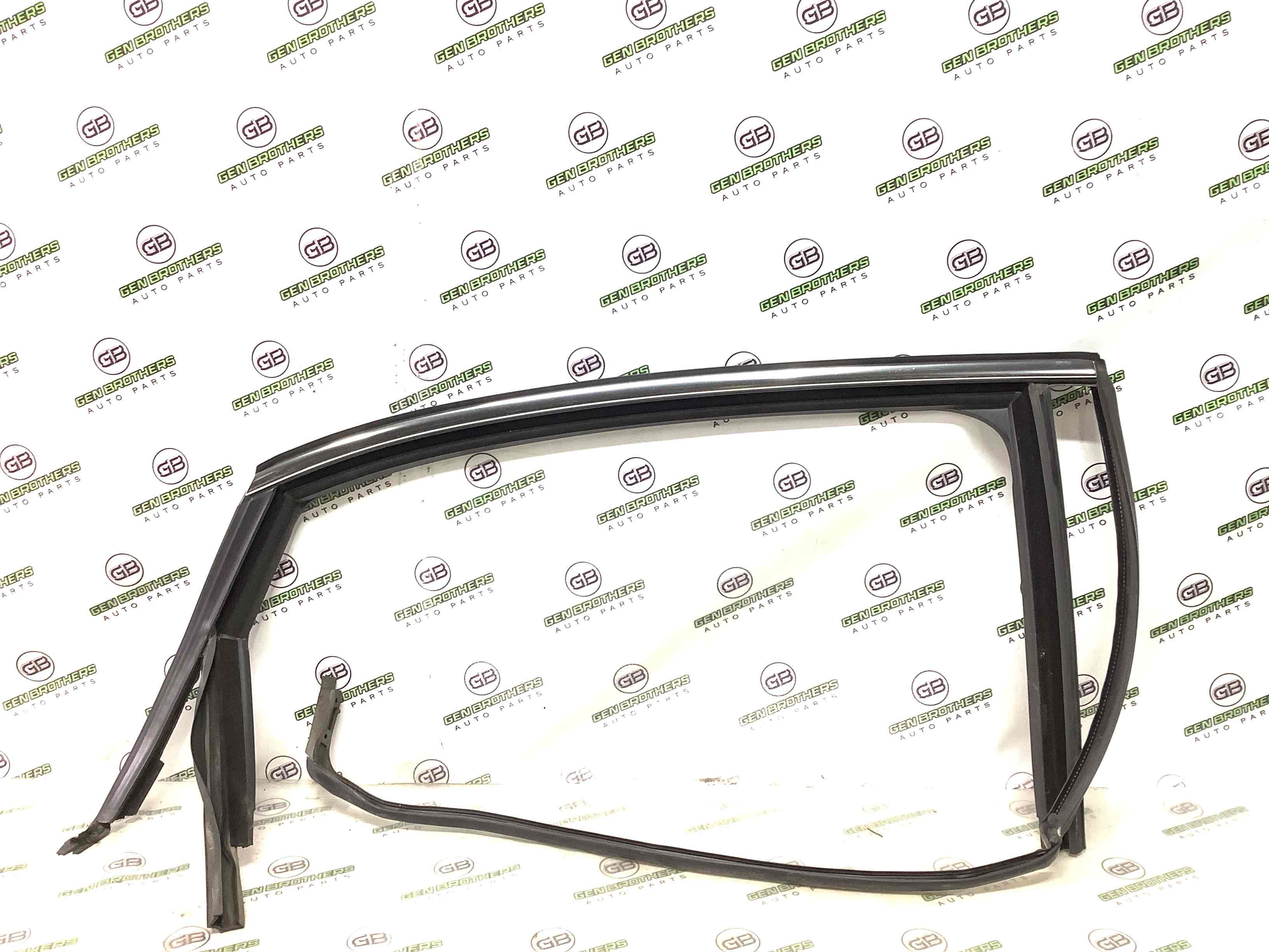 Ущільнювач скла, двері