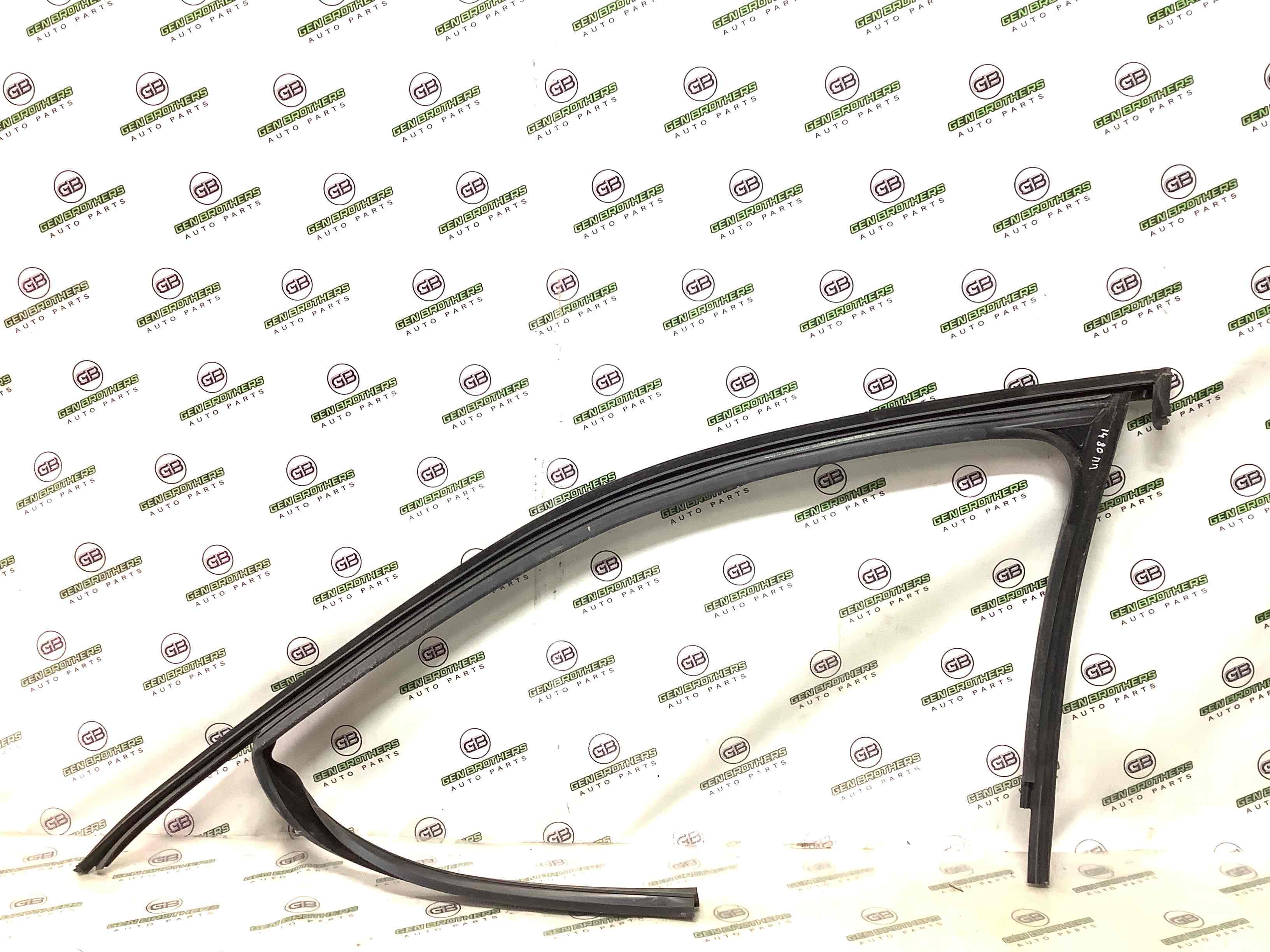 Ущільнювач скла, двері