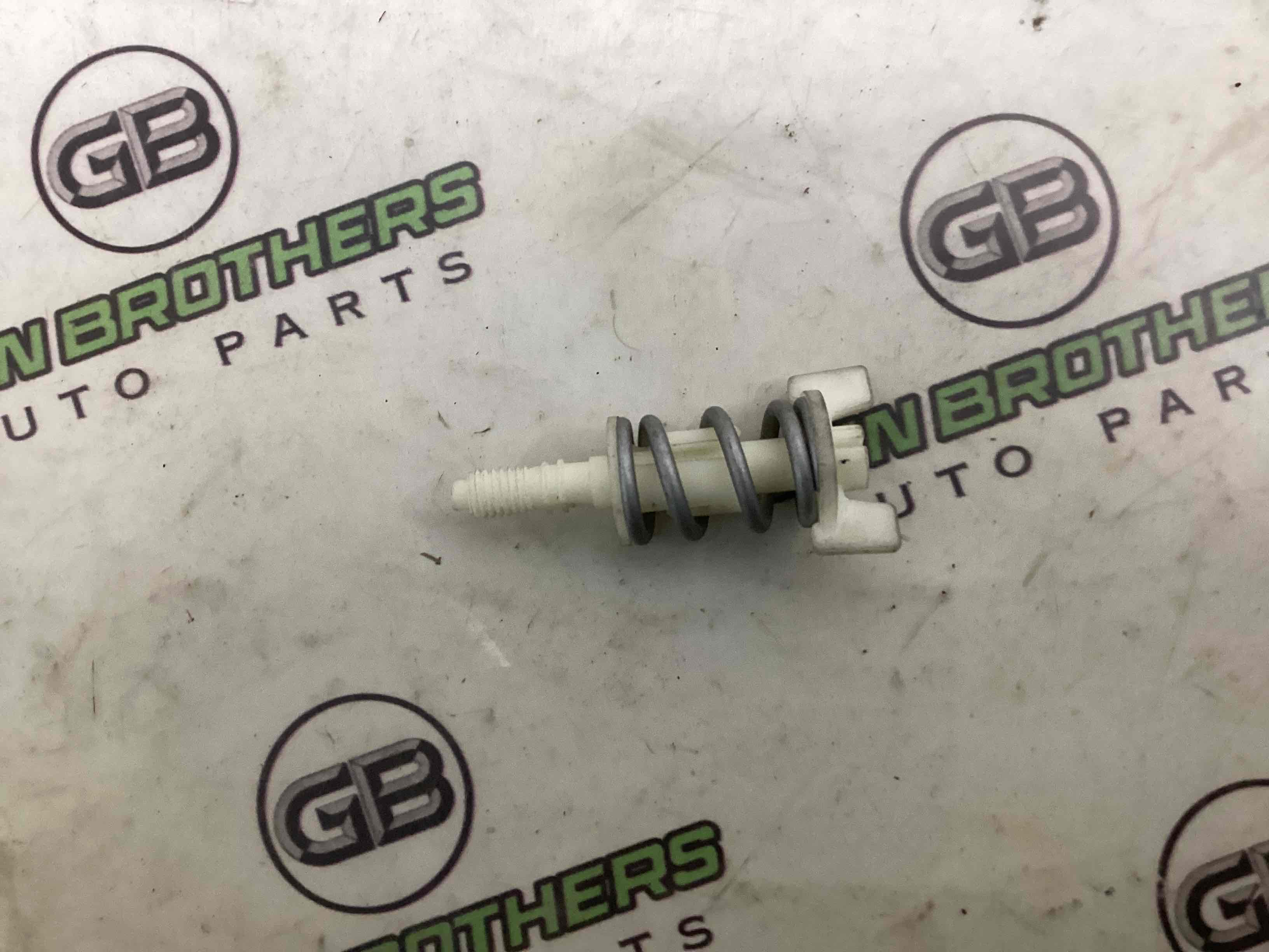 Кріплення фари