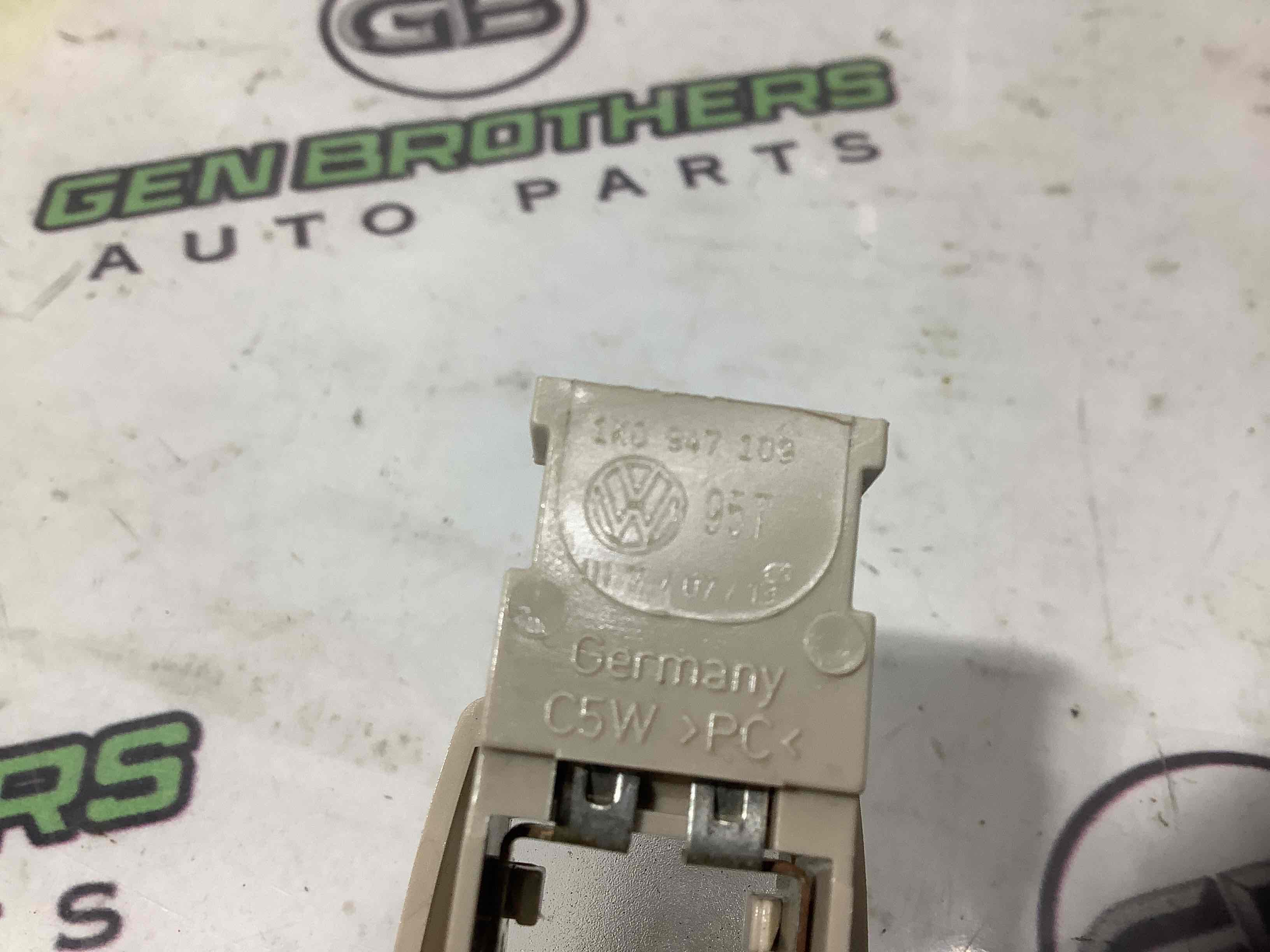 Ліхтар салонний, плафон