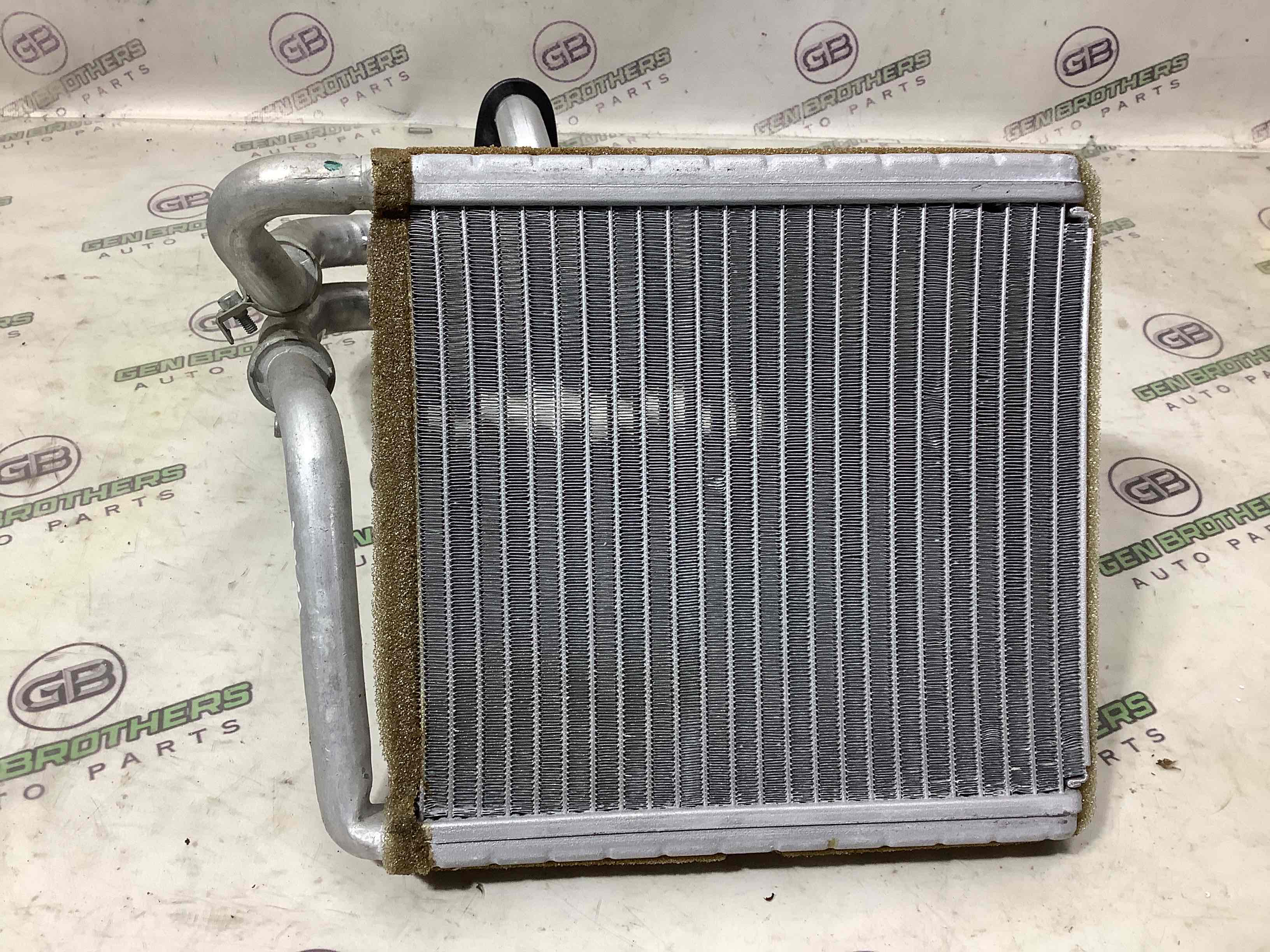 Радіатор обігрівача пічки