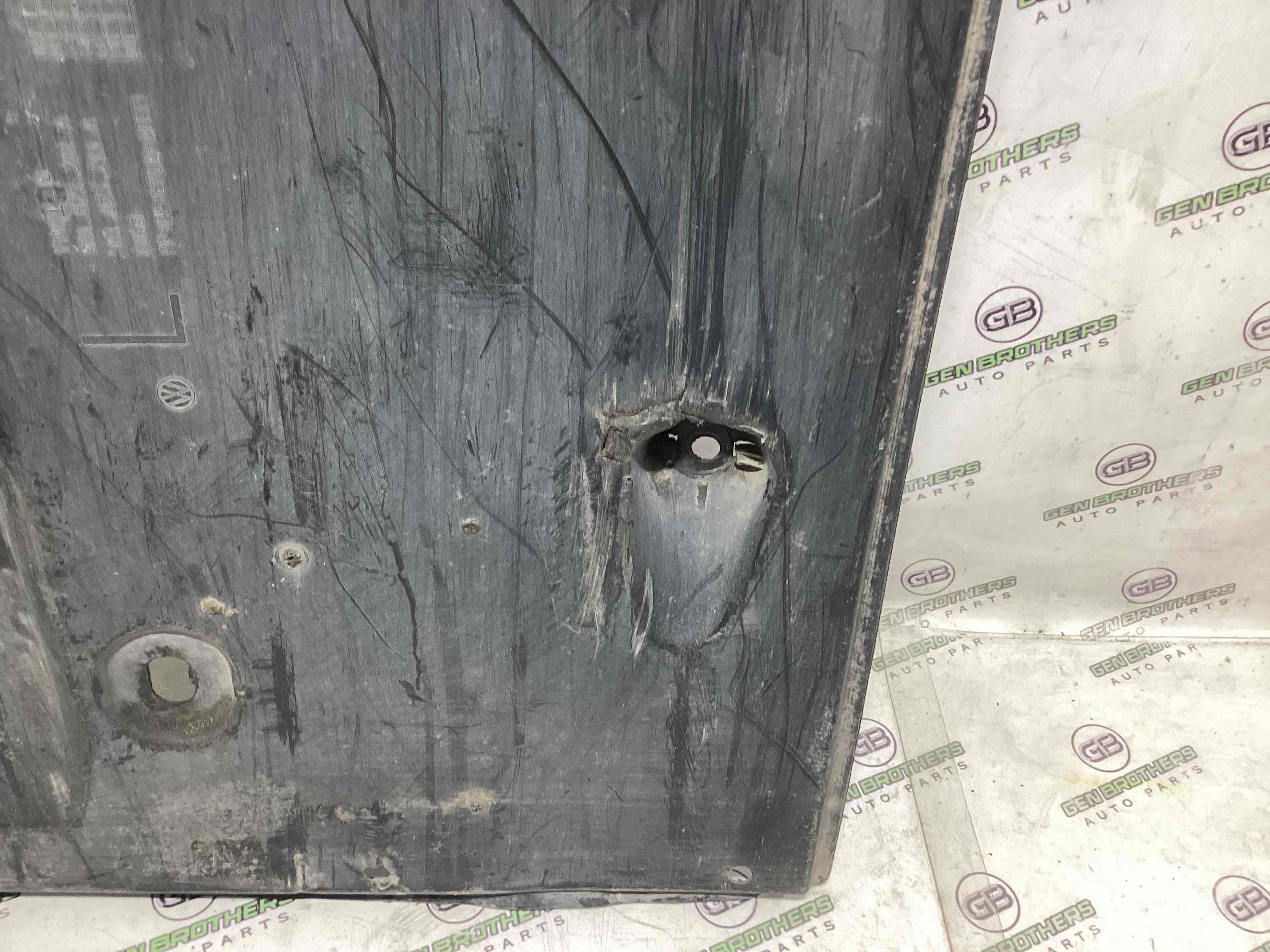 Захист днища