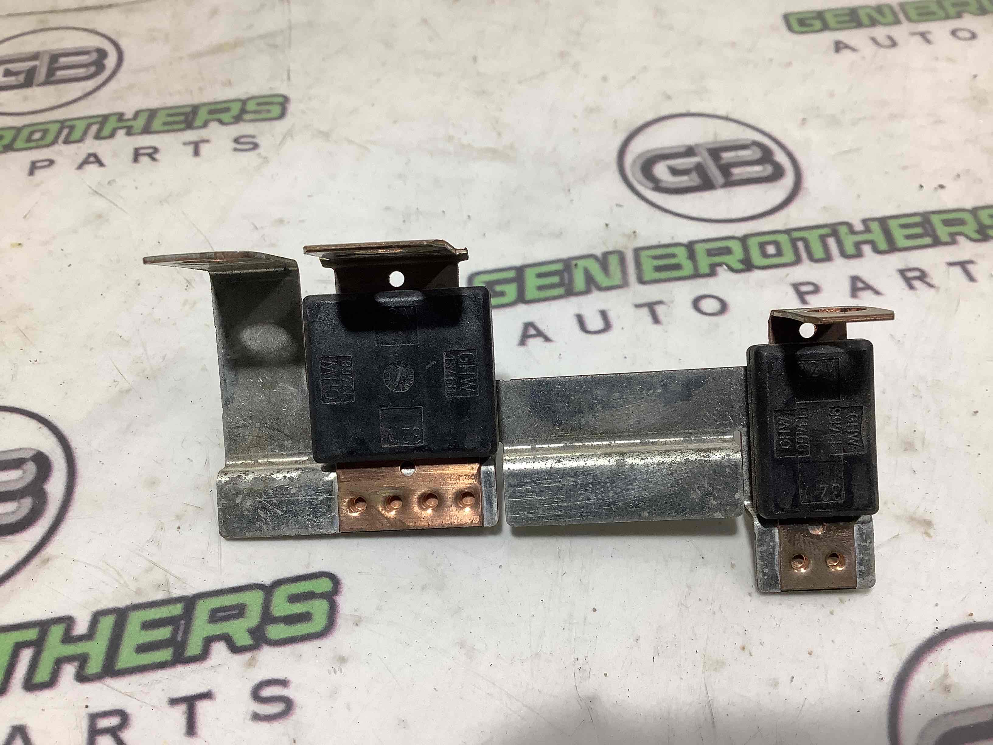 Блок запобіжників (блок реле)