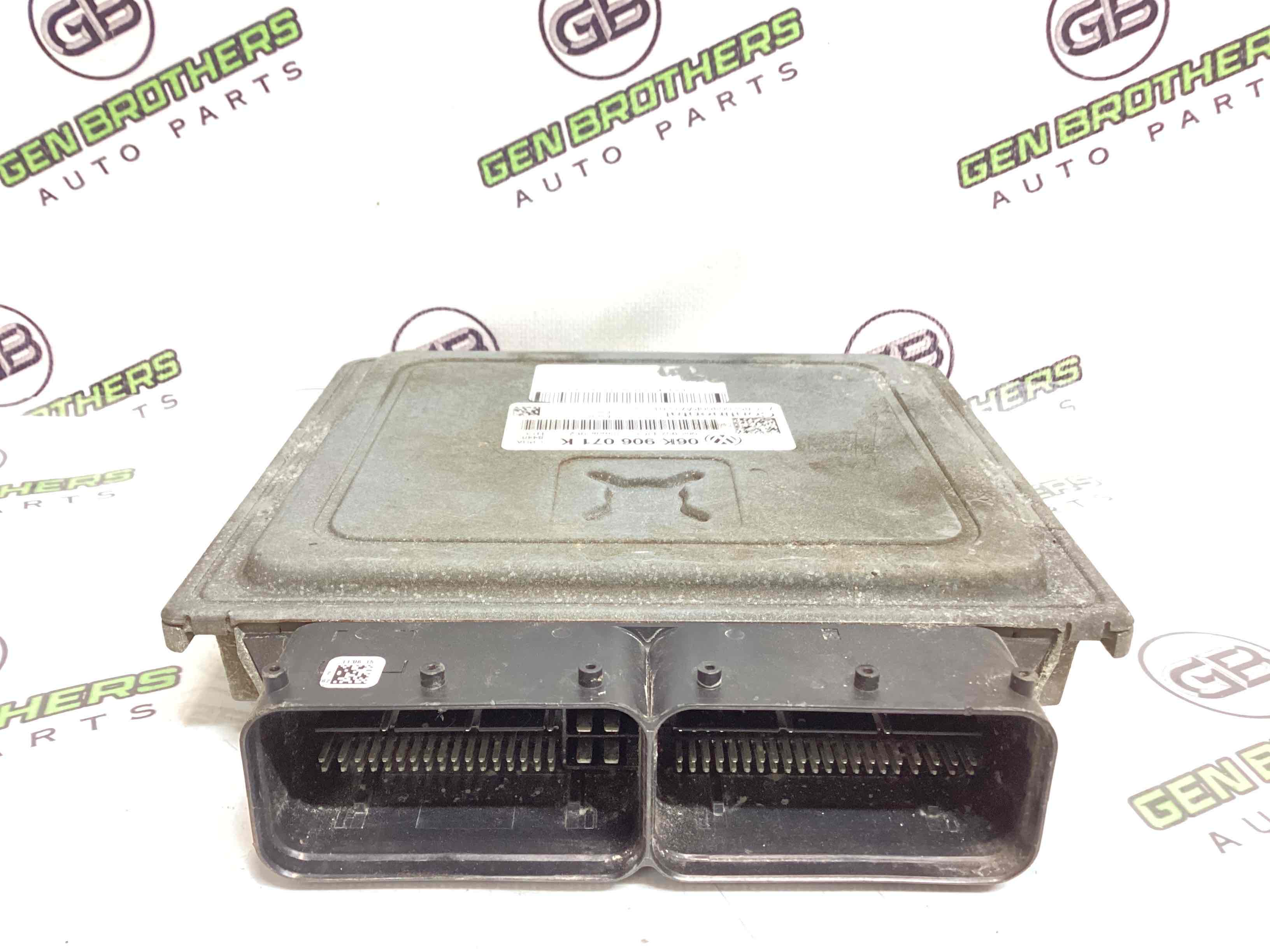 Блок ECU комп'ютер двигуна