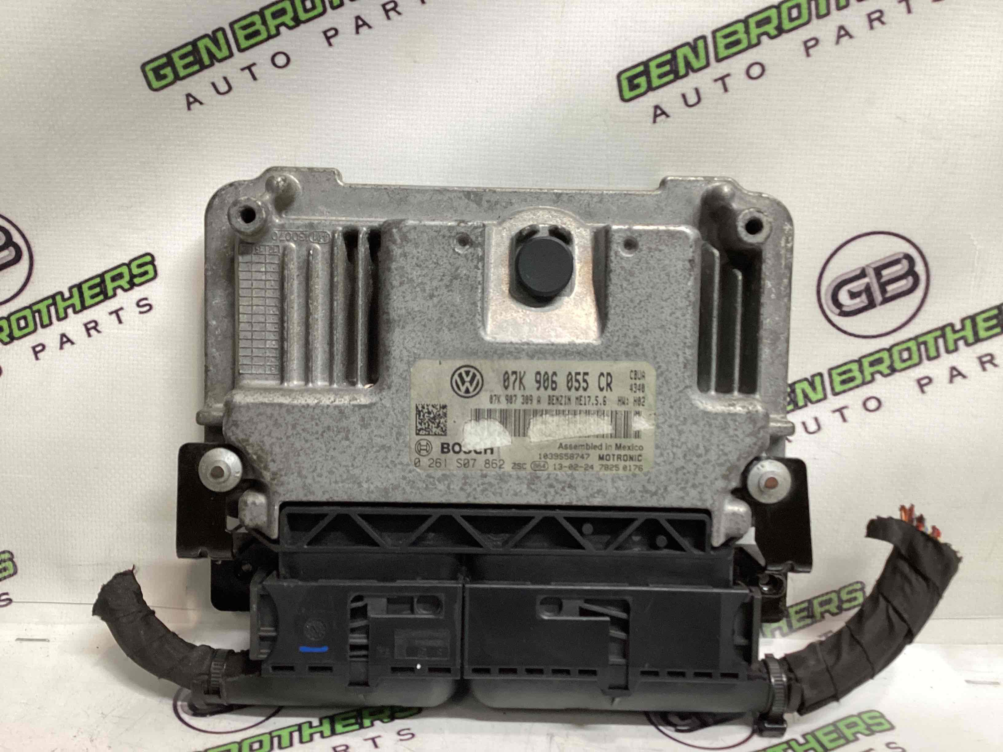 Блок ECU комп'ютер двигуна