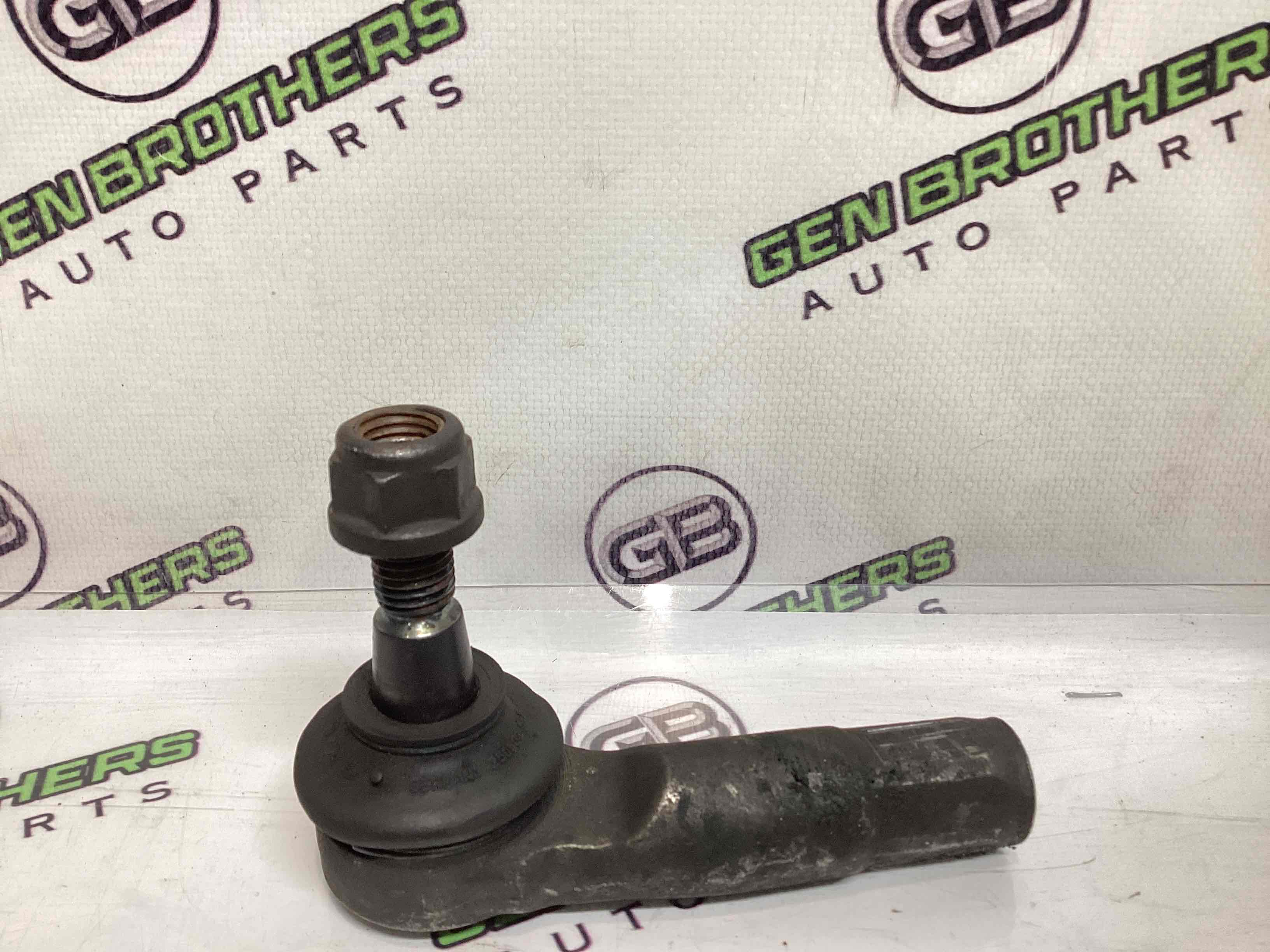 Тяга рульова, наконечник