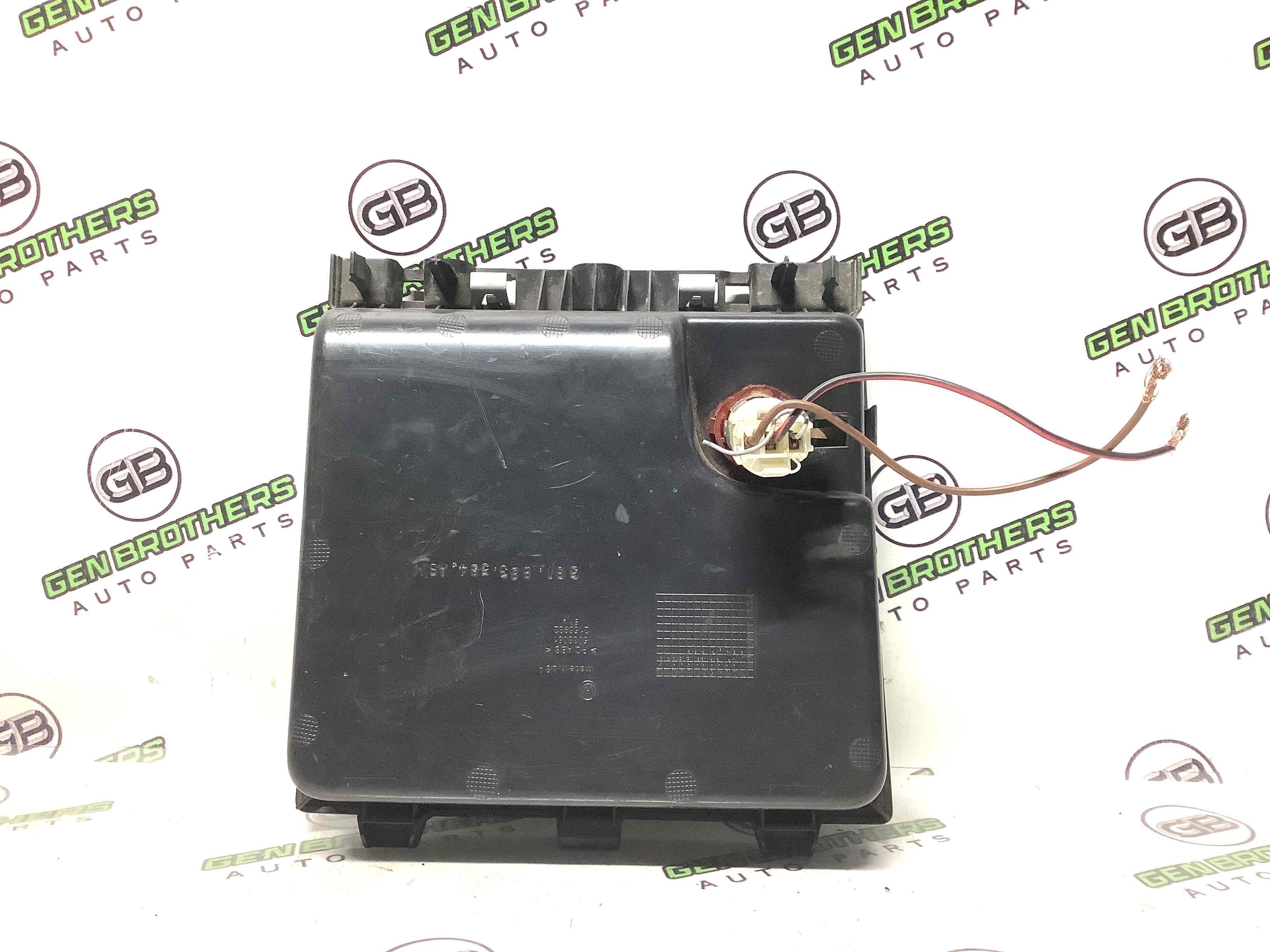 Бардачок замок бардачка, підстаканник, ящик