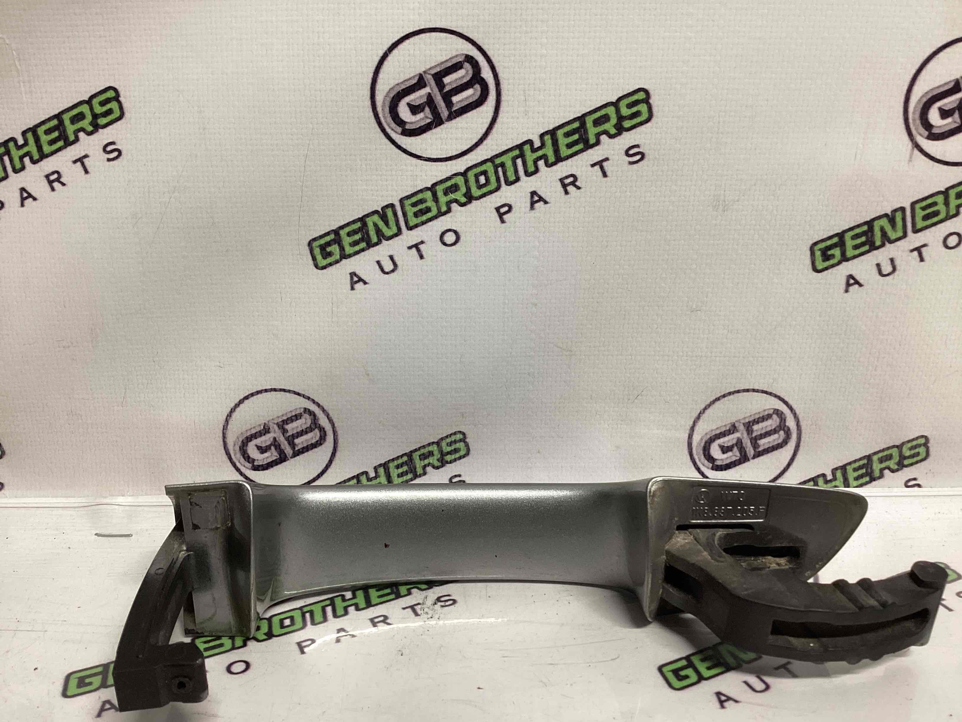 Ручка двері зовнішня