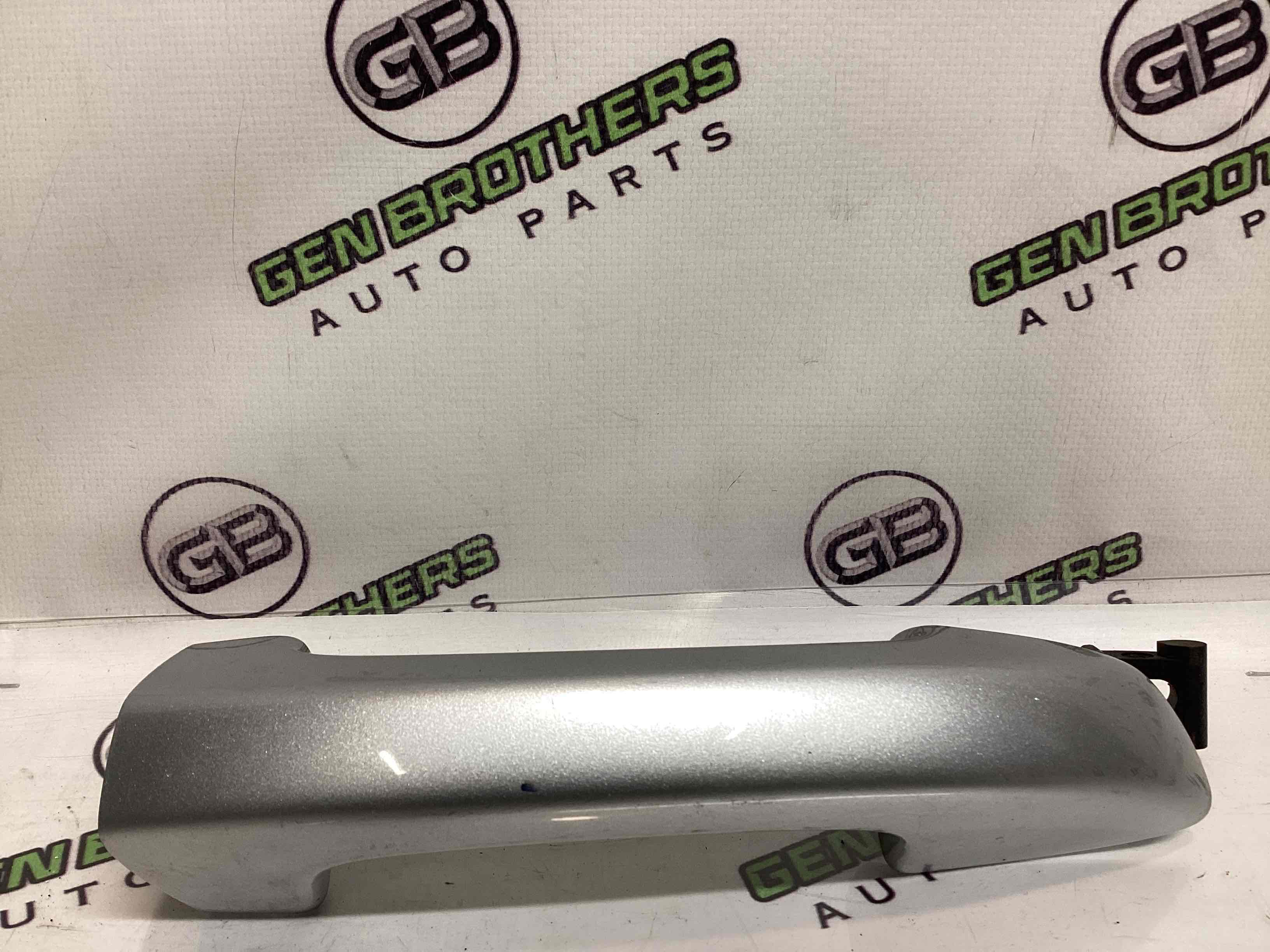 Ручка двері зовнішня