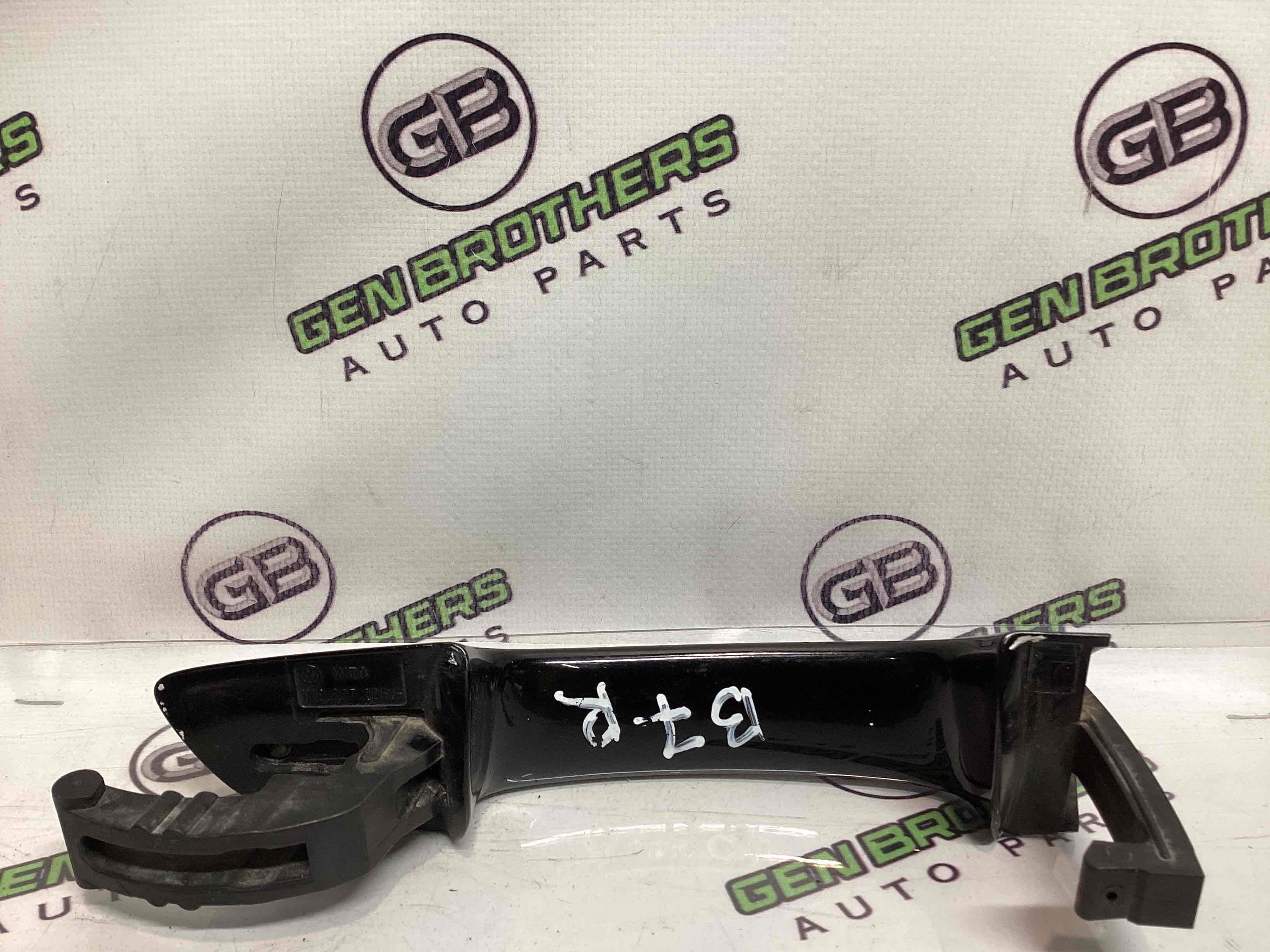 Ручка двері зовнішня