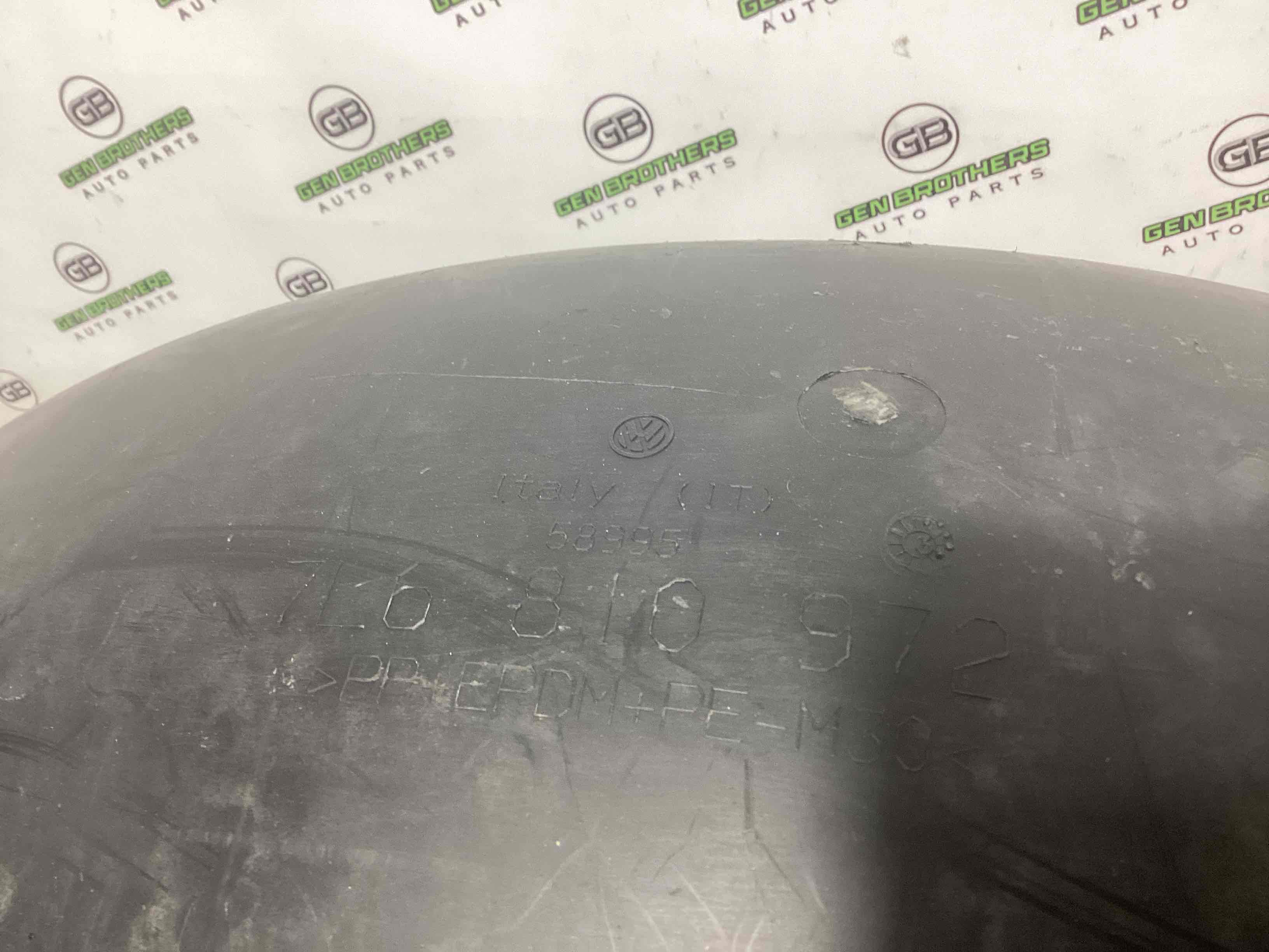 Захист арок задній правий підкрилок