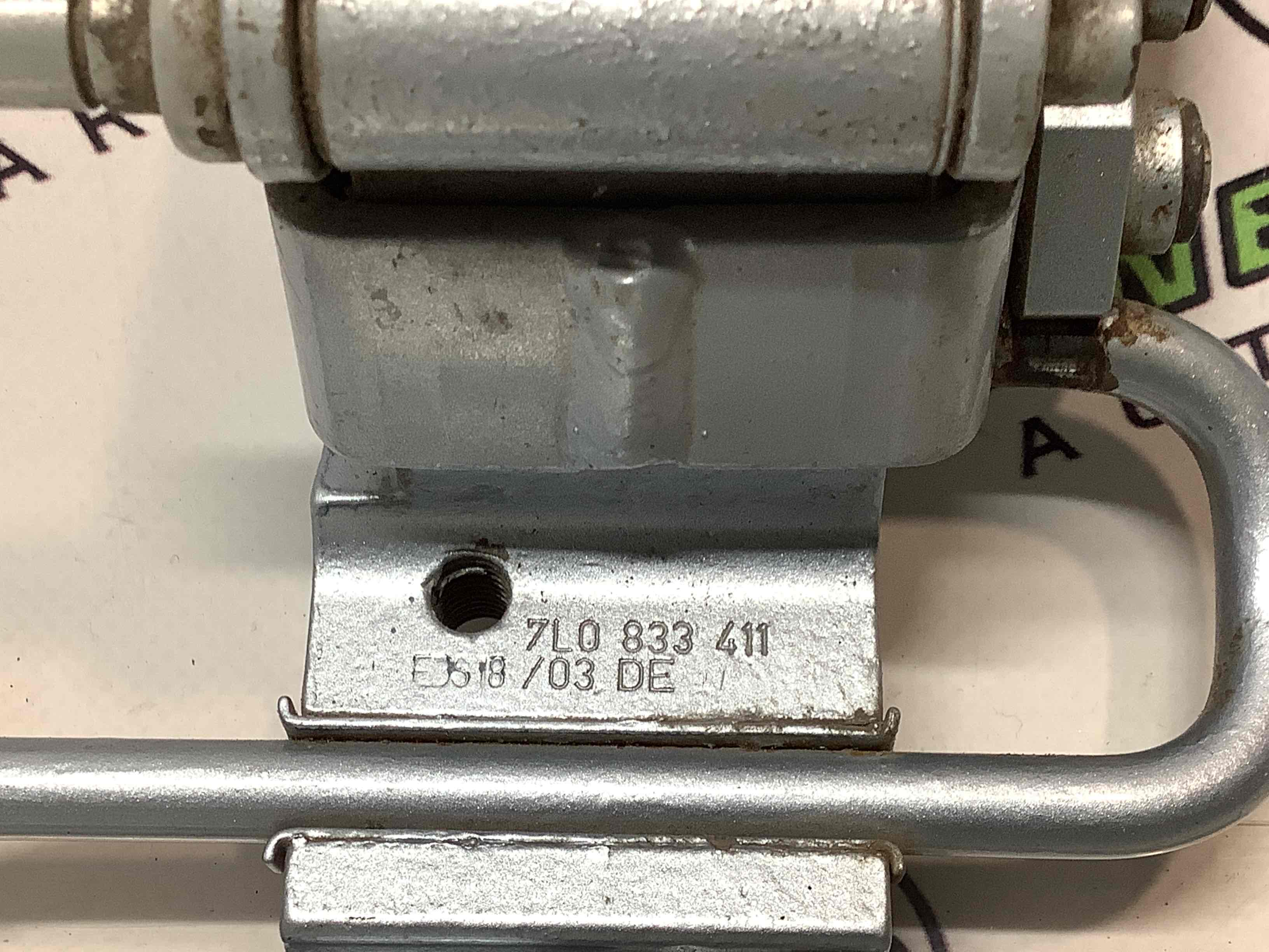 Петля двері, замок двері