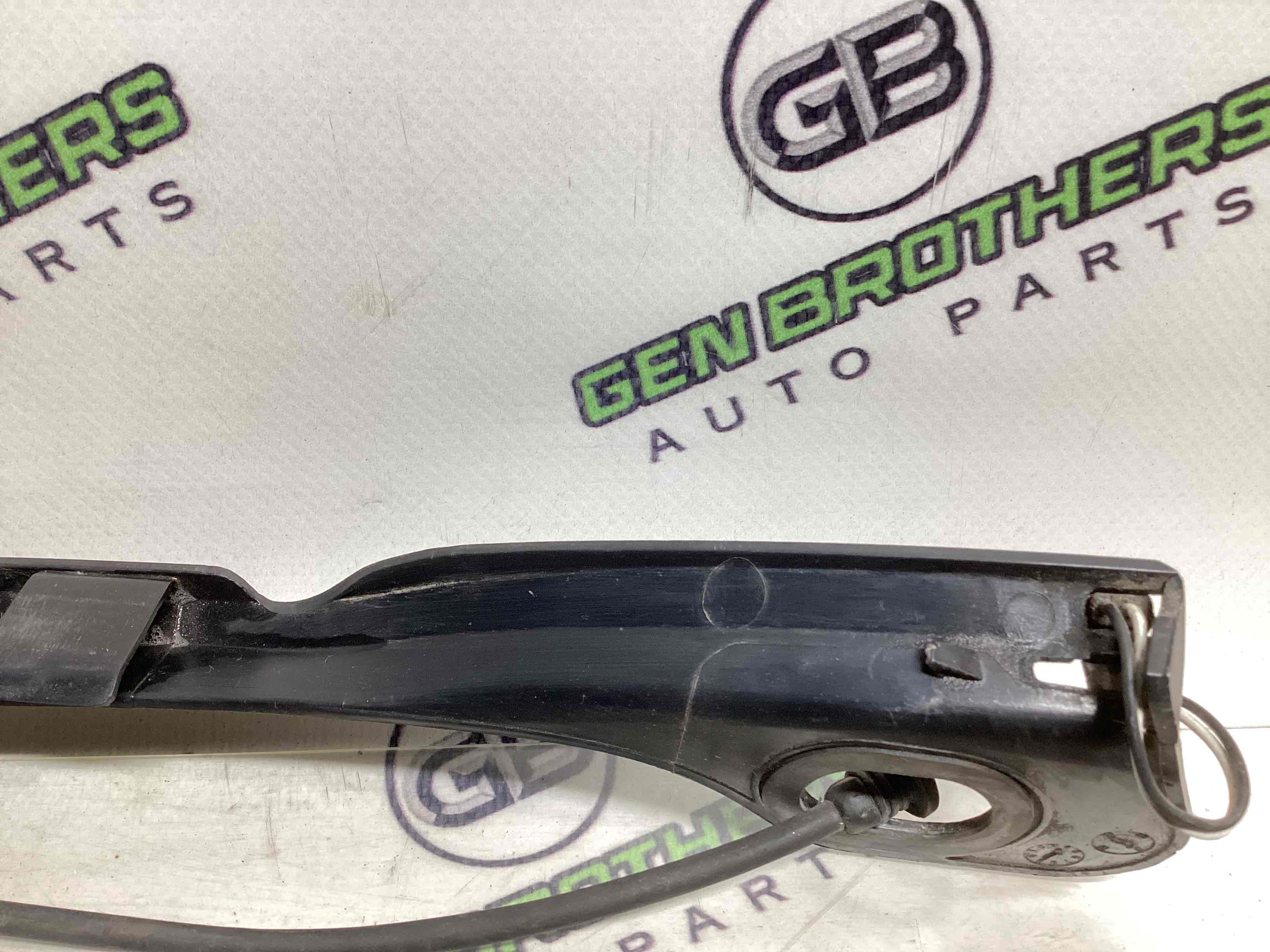 Датчик відкриття кришки багажника