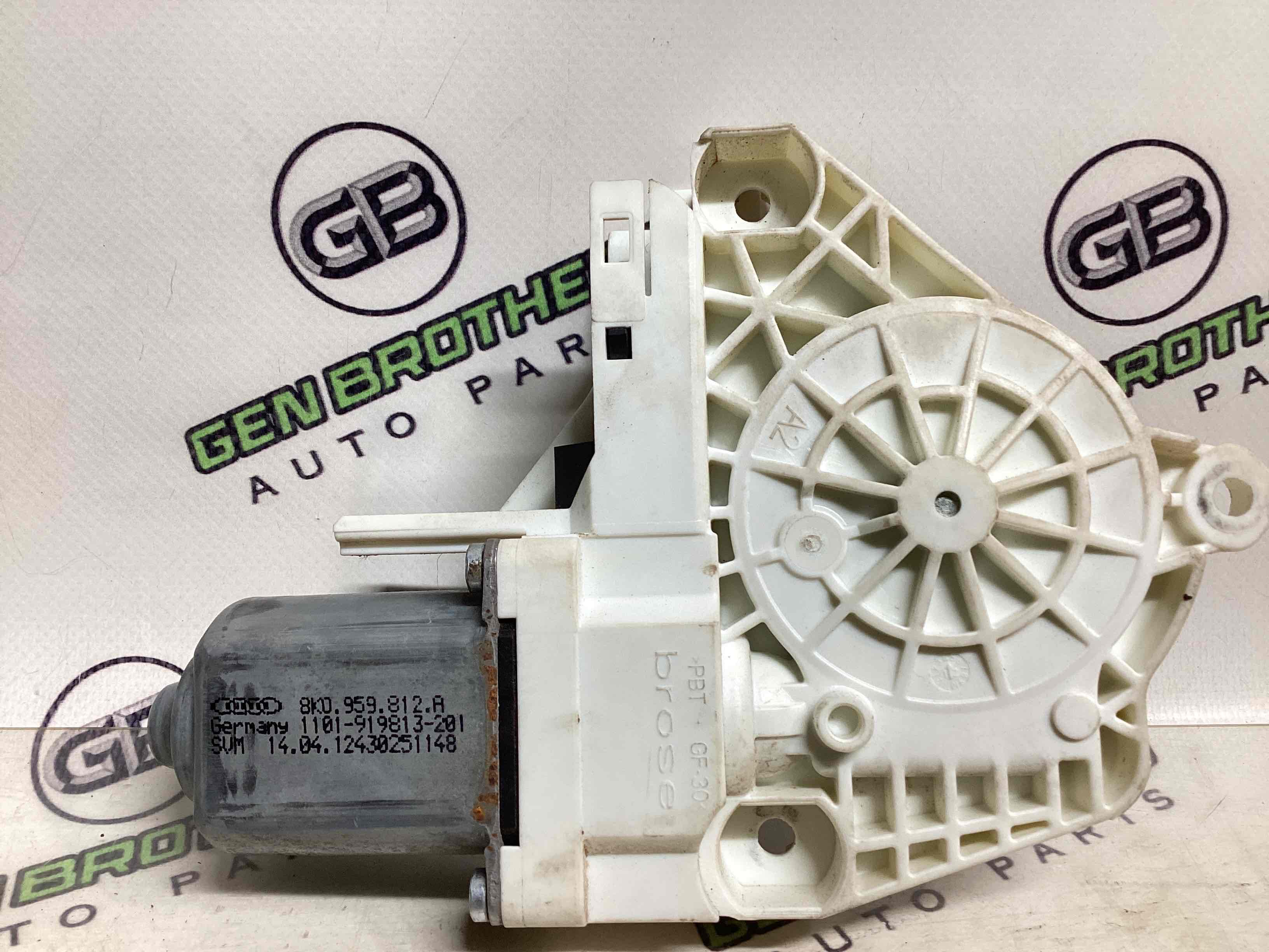 Моторчик склопідйомника