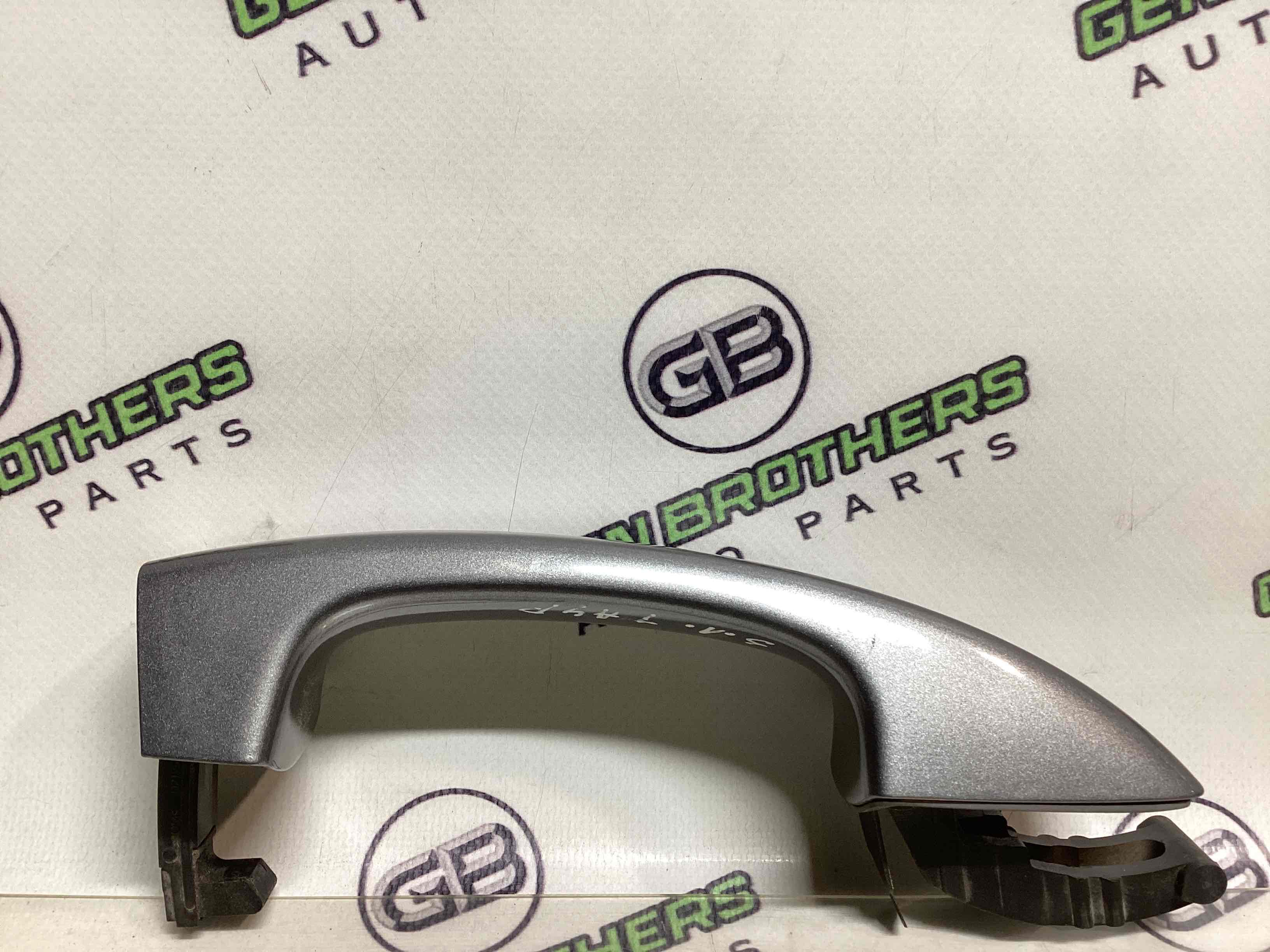 Ручка двері зовнішня