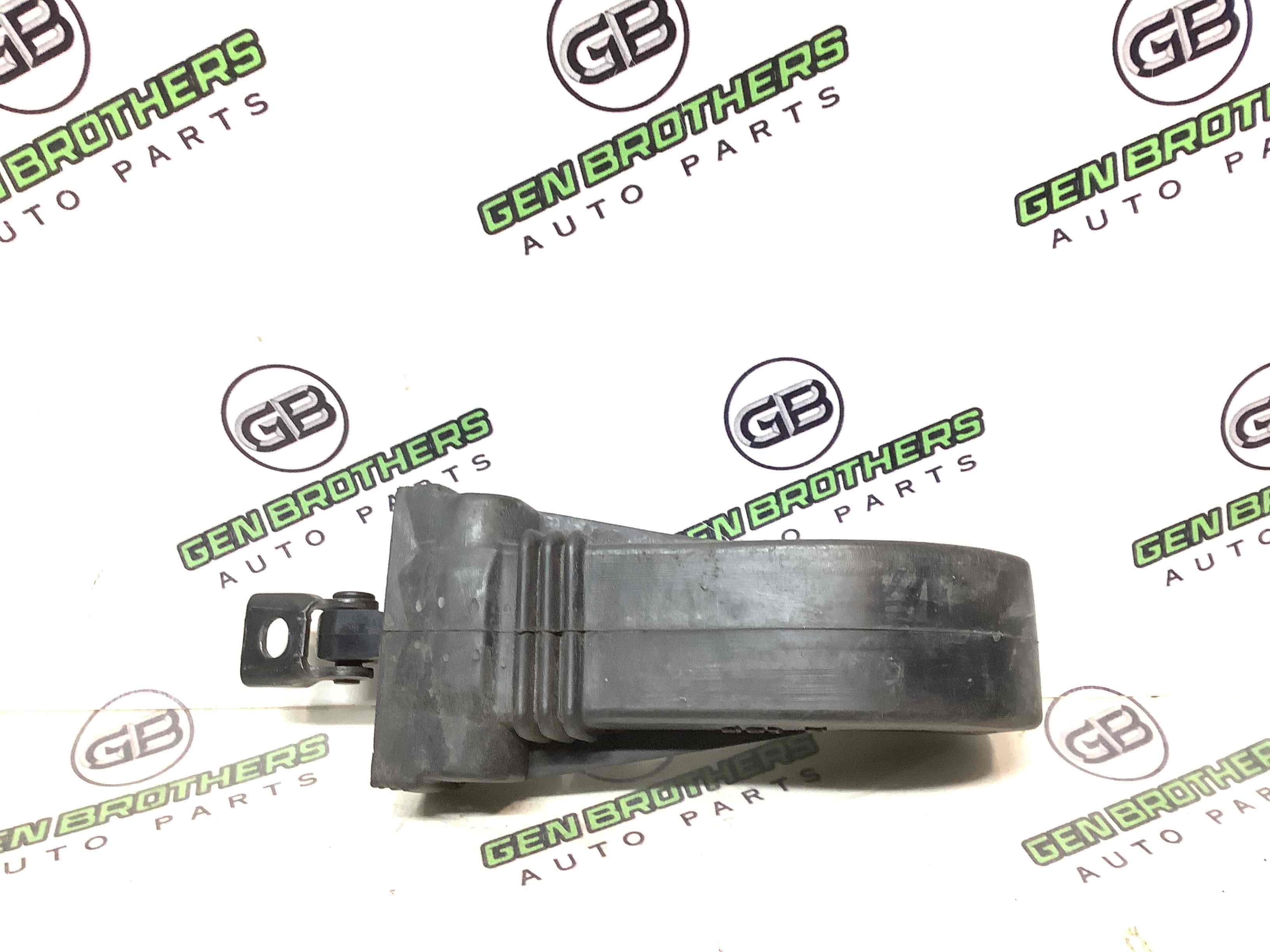 Обмежувач відчинення дверей