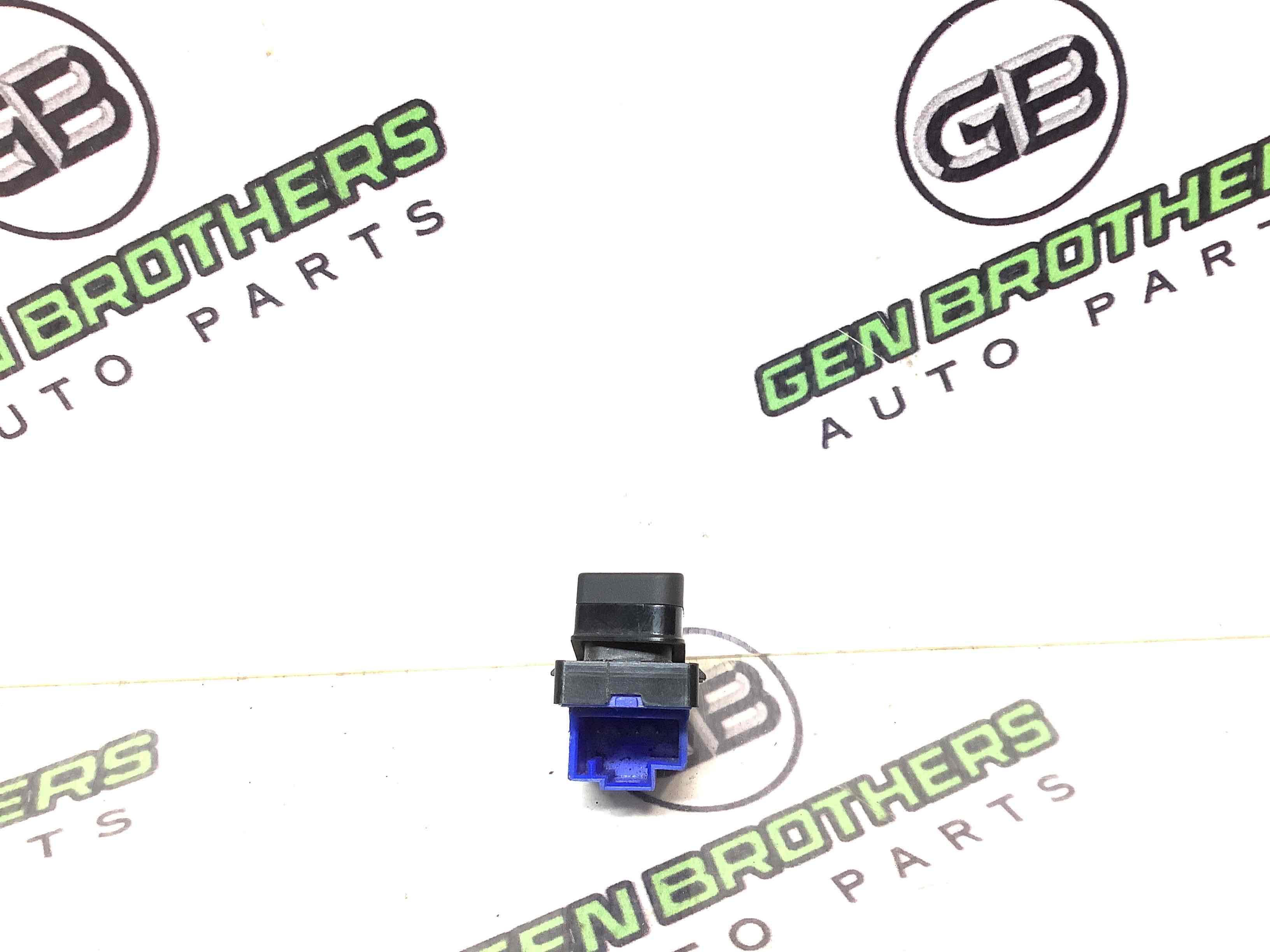 Кнопка центрального замку